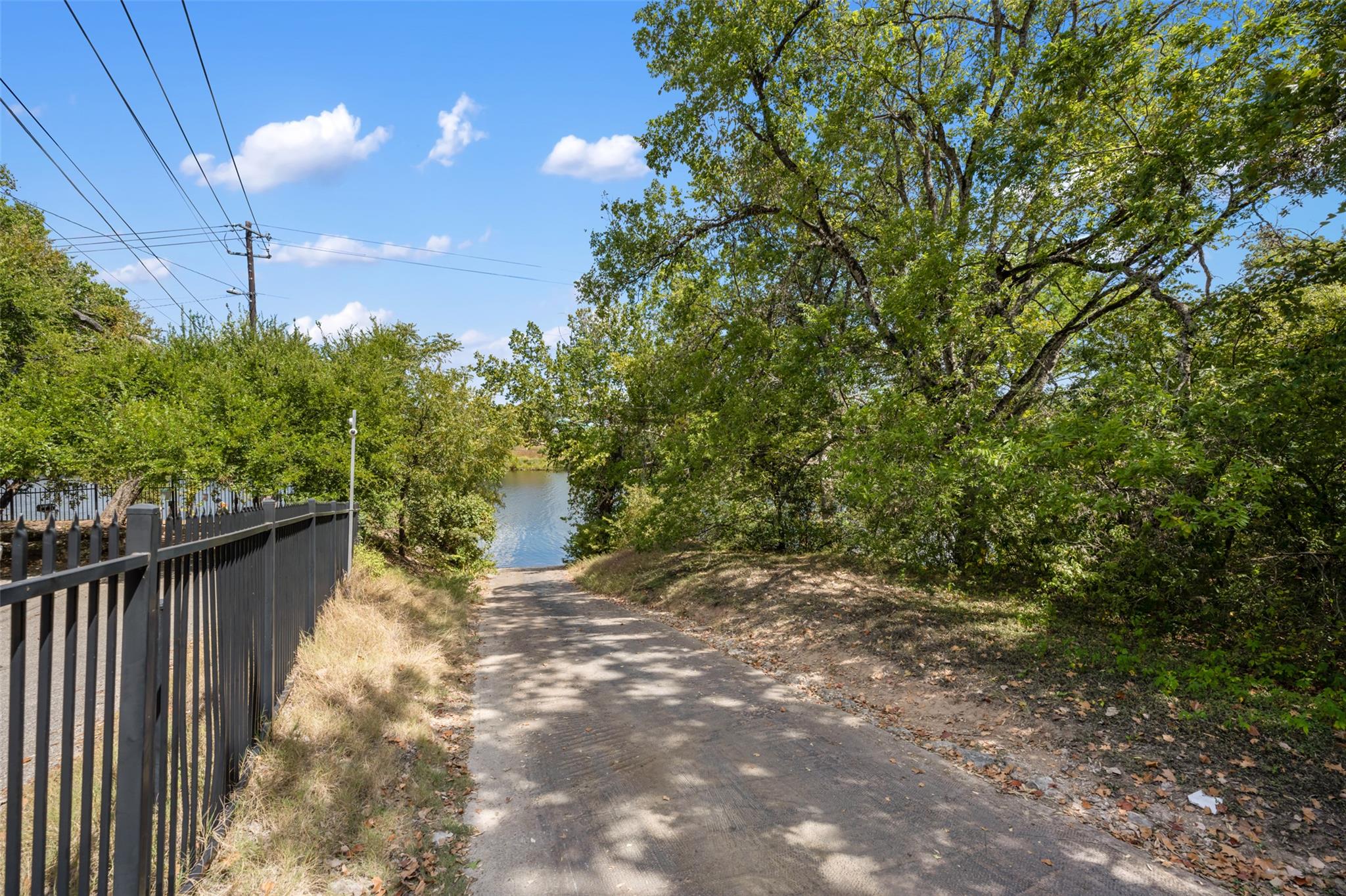 2408 Indian Creek Rd, Austin, TX 78734