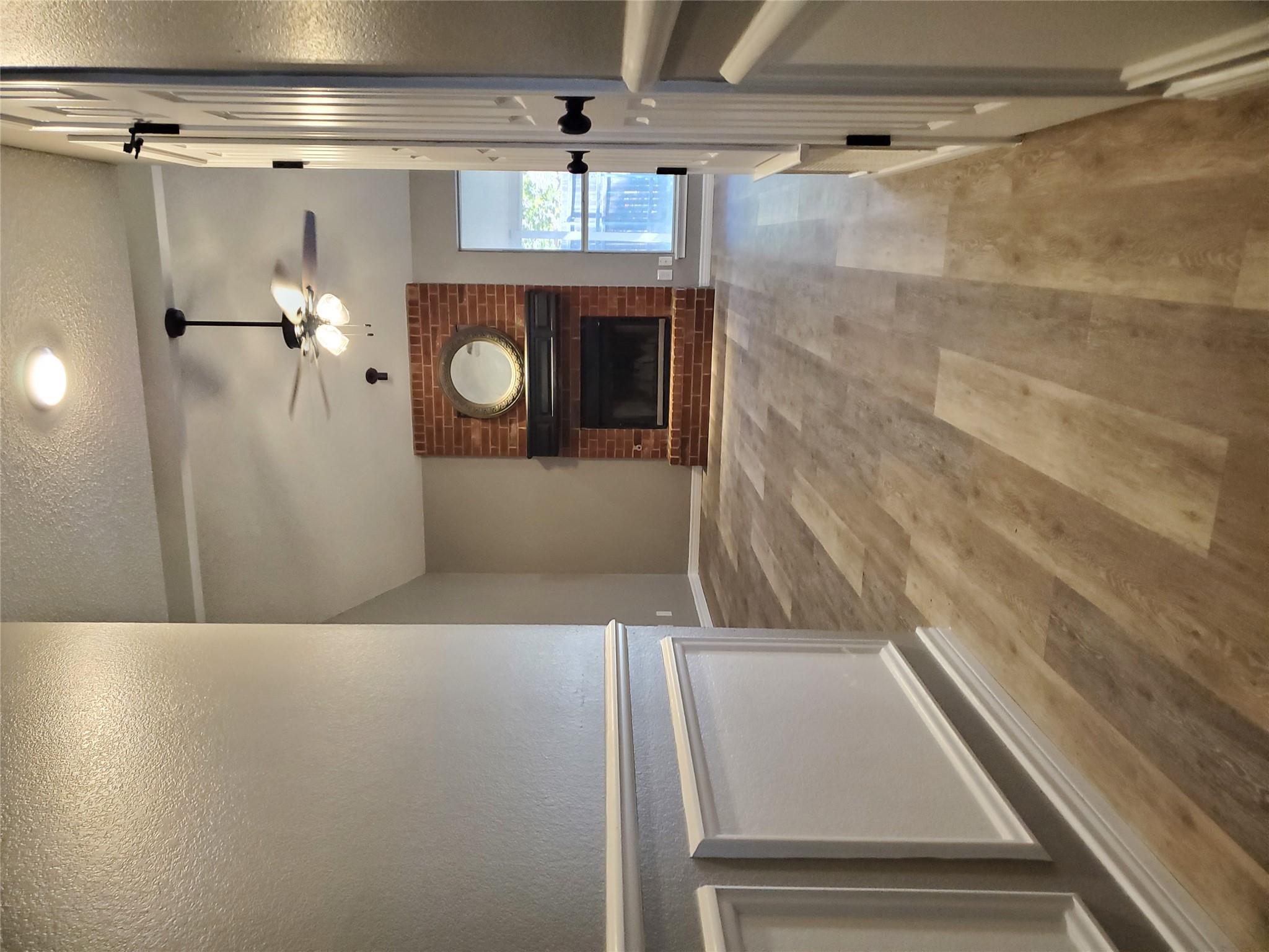 1806 Maplelawn St, Taylor, TX 76574