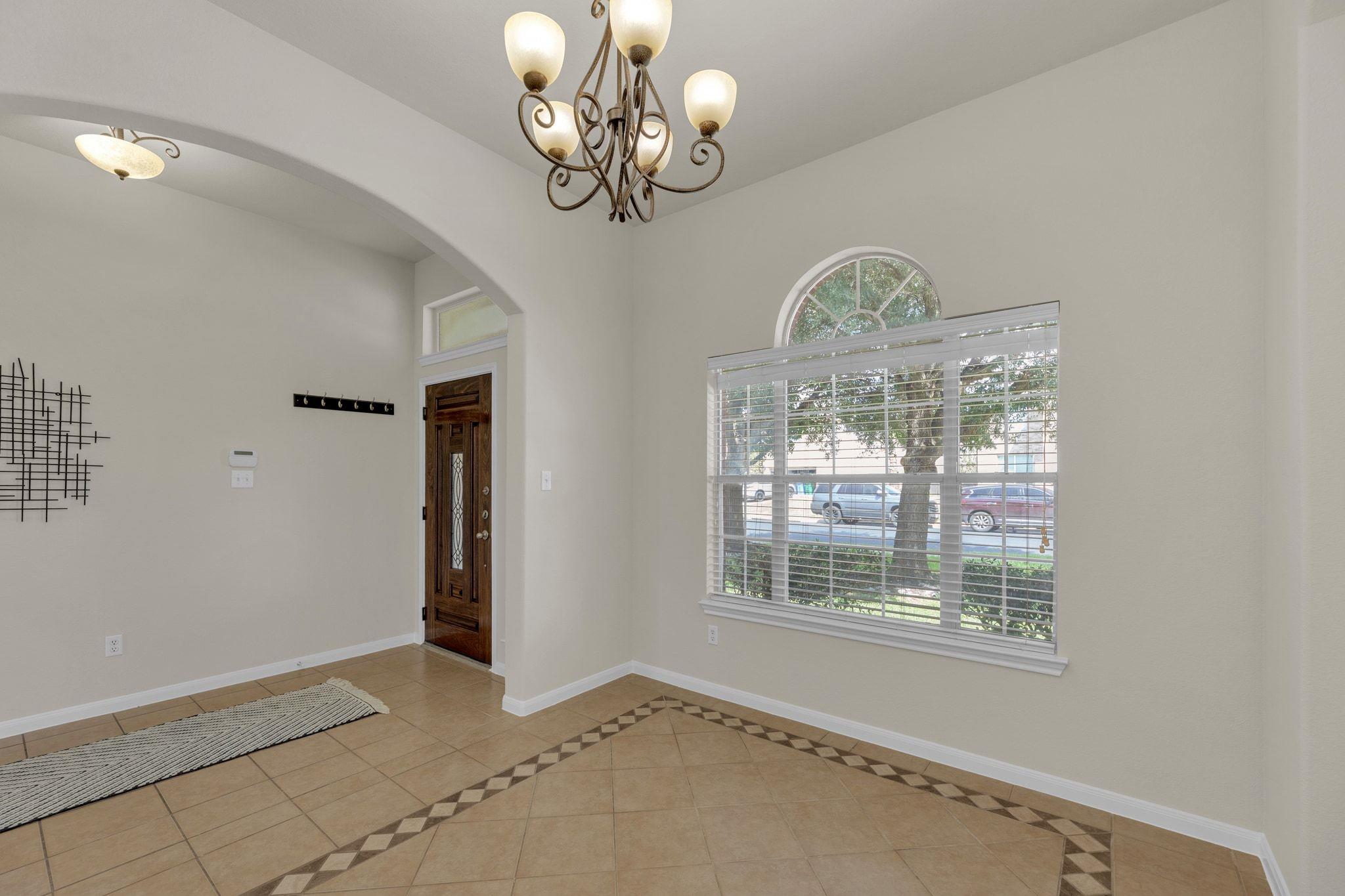 18720 Chrighton Castle Bnd, Pflugerville, TX 78660