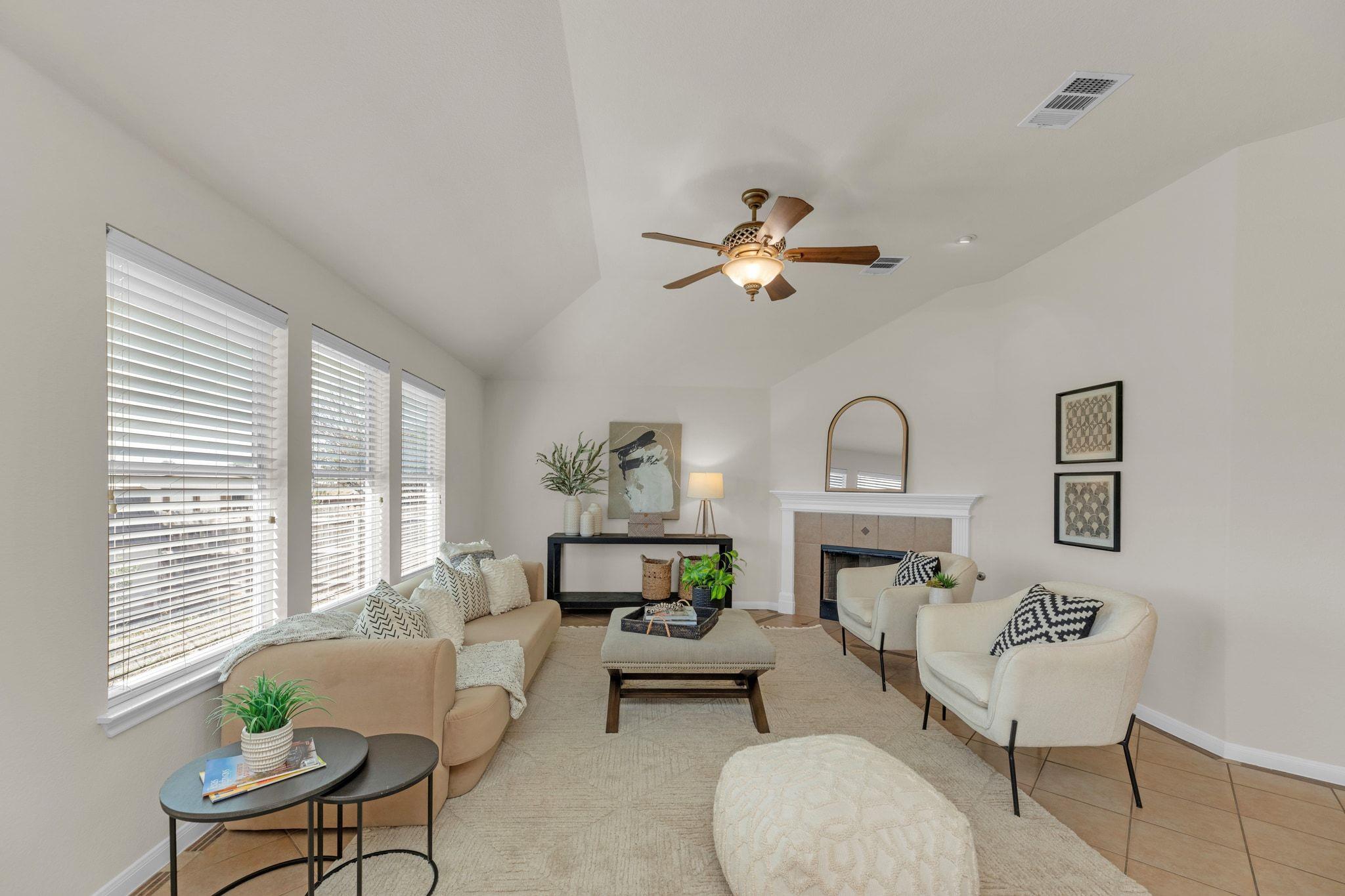 18720 Chrighton Castle Bnd, Pflugerville, TX 78660