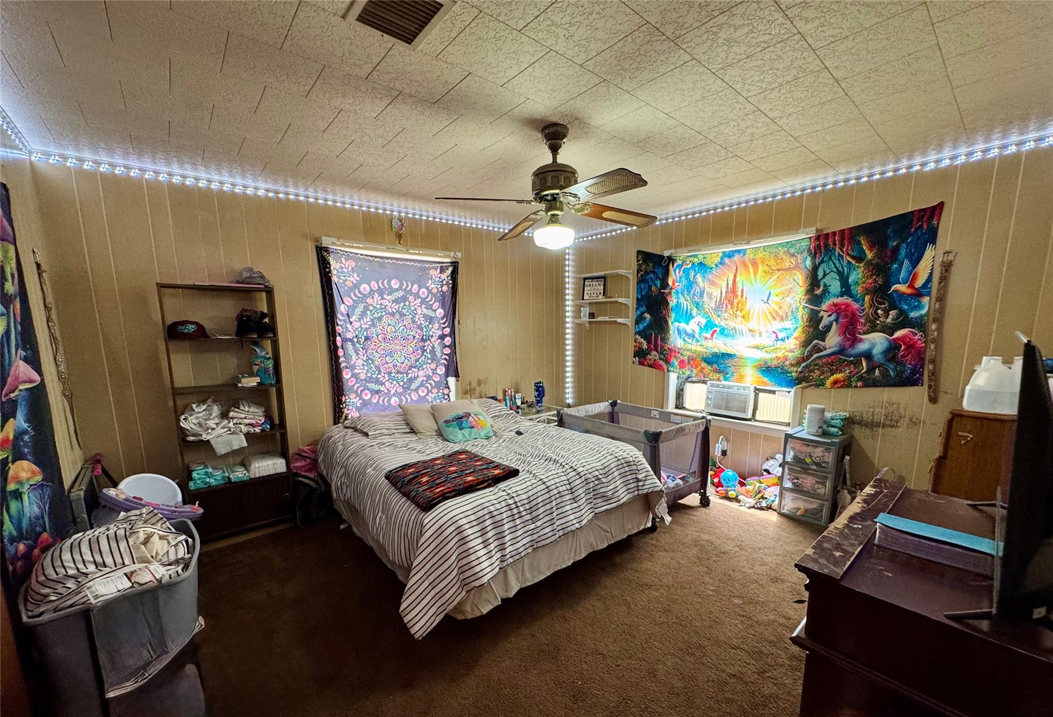 7611 Schramm Rd, La Grange, TX 78945