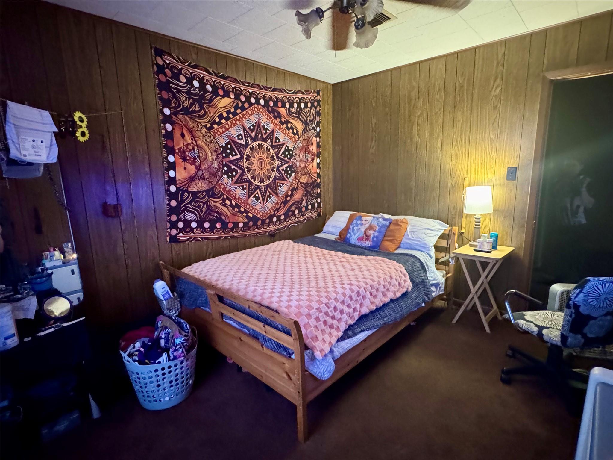 7611 Schramm Rd, La Grange, TX 78945