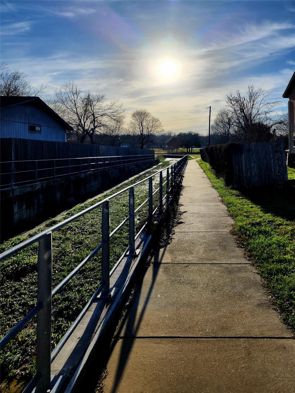 2000 Donna Dr, Taylor, TX 76574