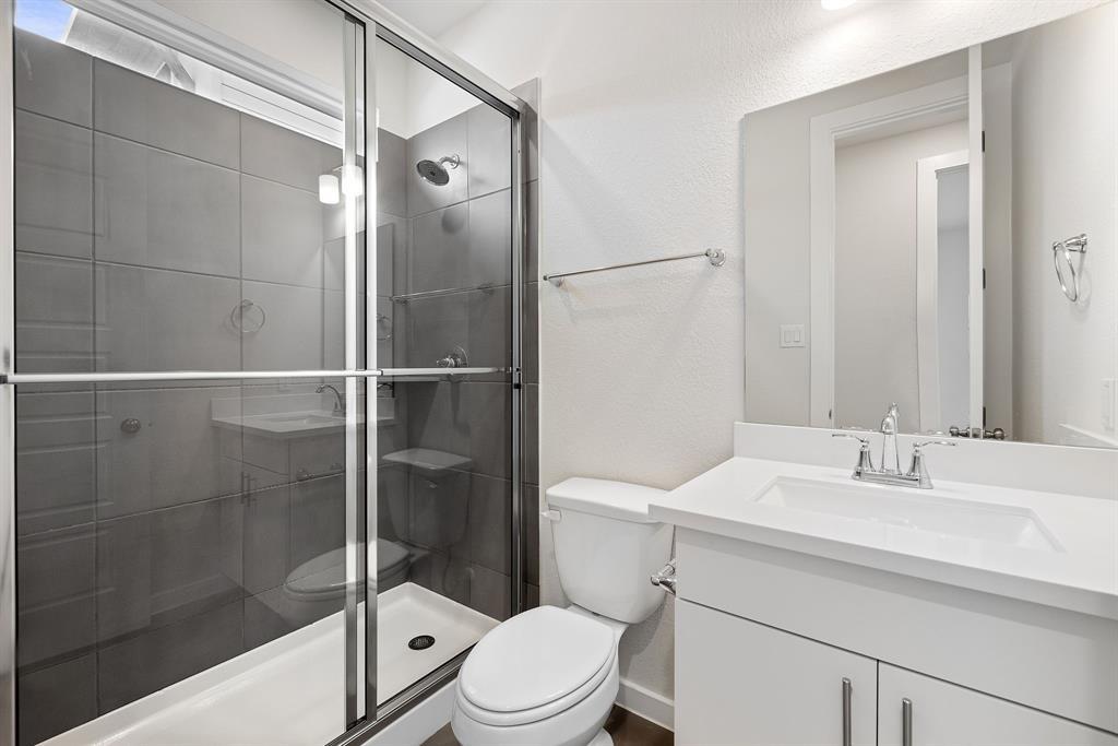 112 Alicante Ln, Liberty Hill, TX 78628