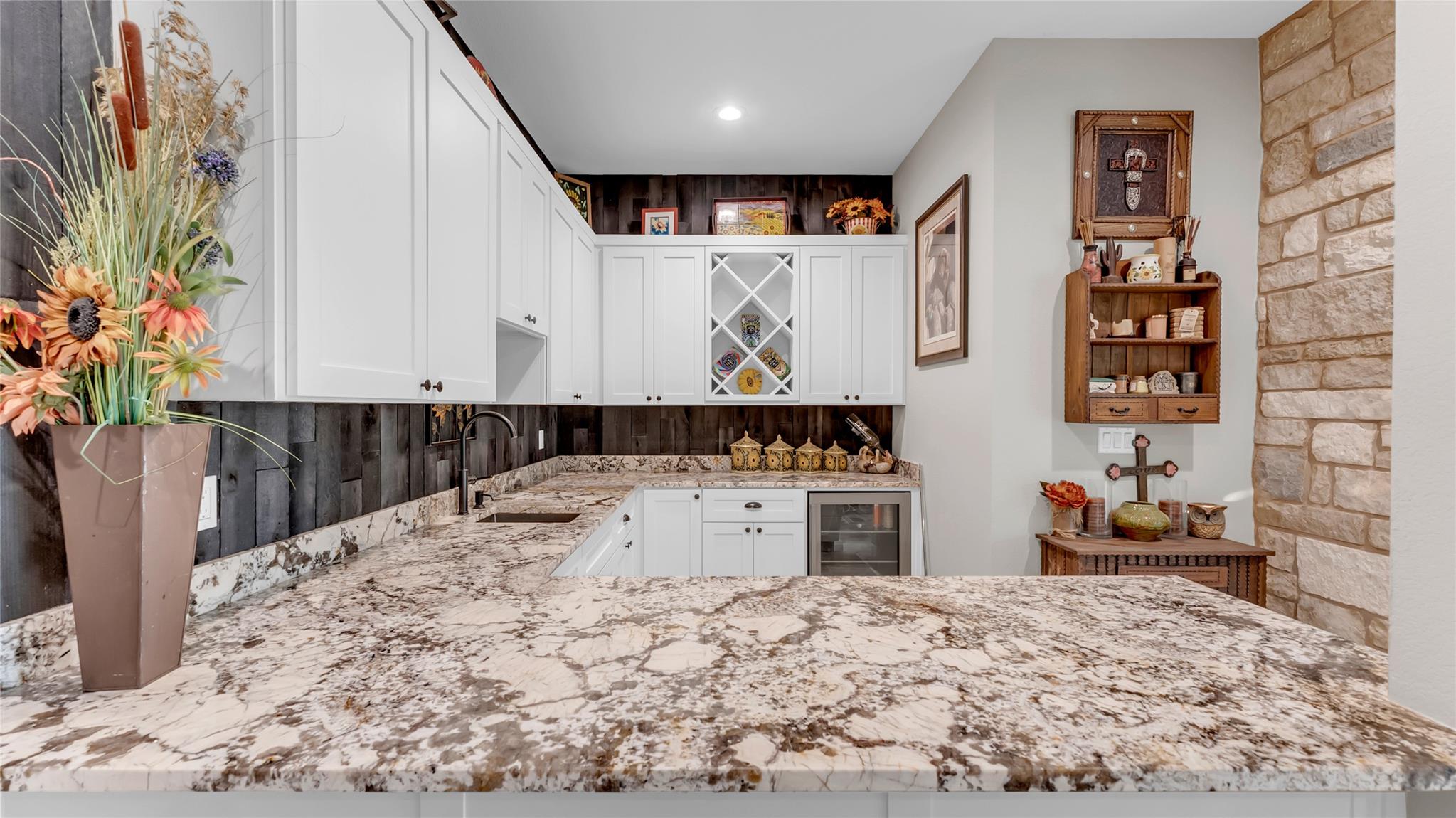 1504 Desert Sun, Horseshoe Bay, TX 78657