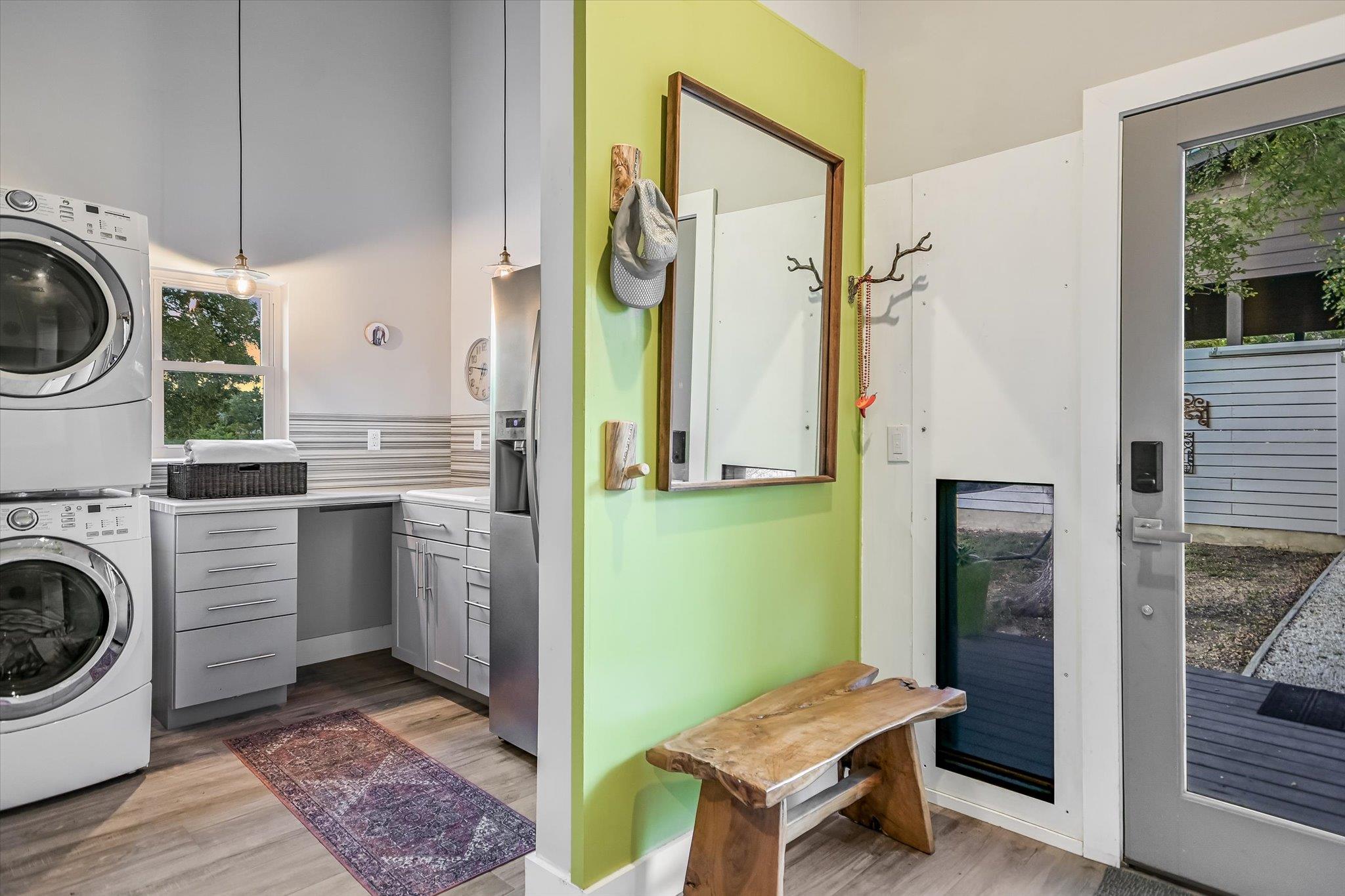 501 CAVE SPRINGS Dr, Wimberley, TX 78676