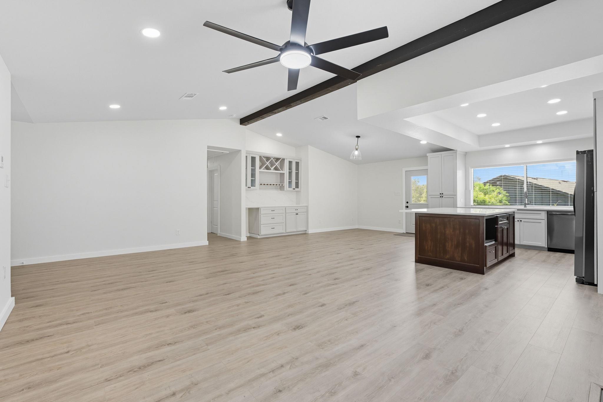 5113 Loyola Ln, Austin, TX 78723