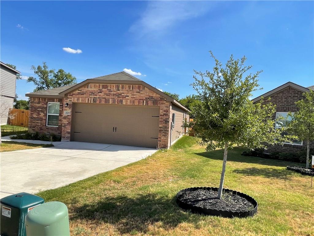 329 Crescent Park Dr, Jarrell, TX 76537