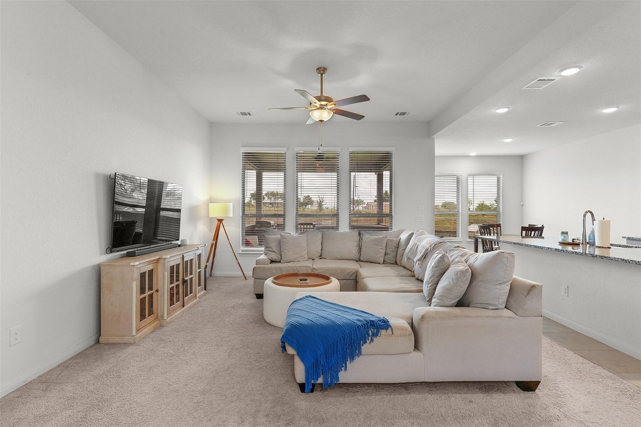 915 Blue Violet, New Braunfels, TX 78130