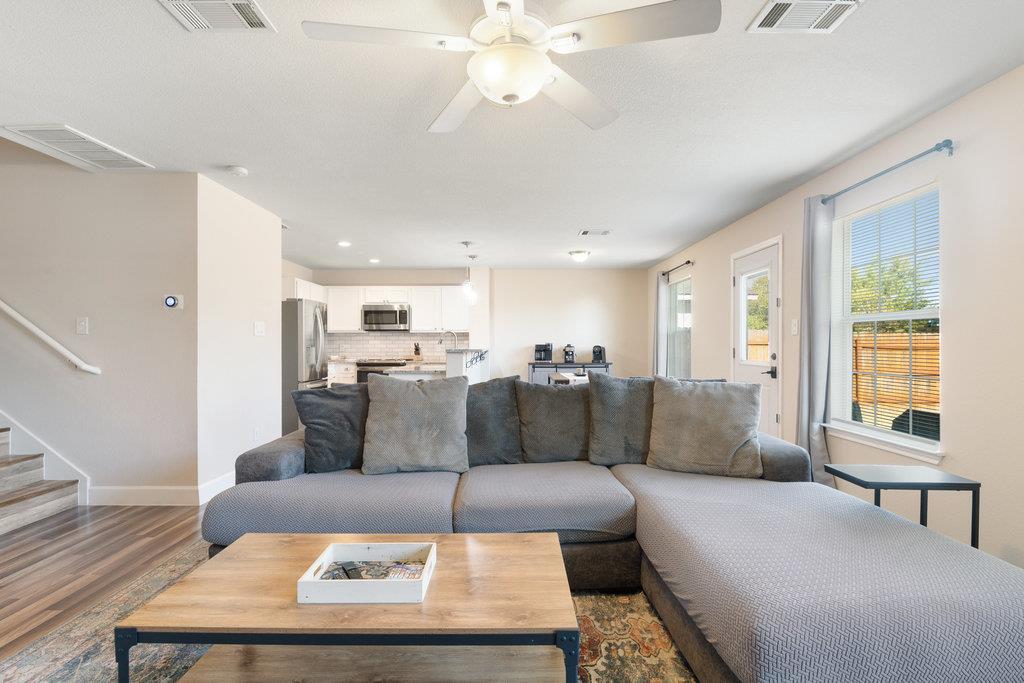 13016 Wedding, Manor, TX 78653