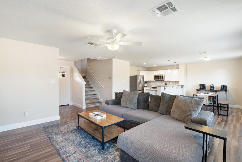 13016 Wedding, Manor, TX 78653