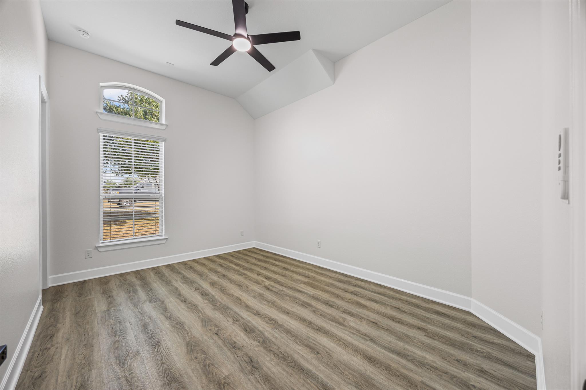 162 Topaz Cir, Dripping Springs, TX 78620