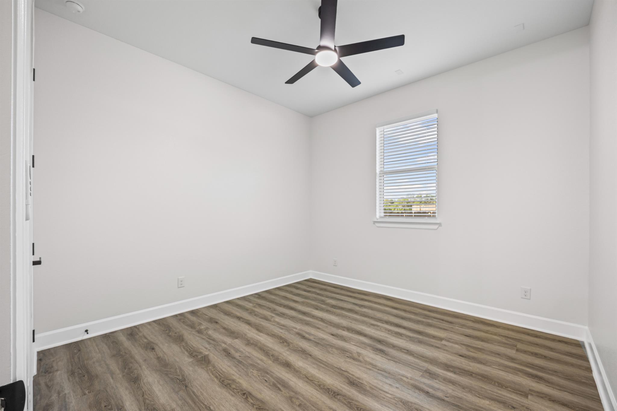 162 Topaz Cir, Dripping Springs, TX 78620