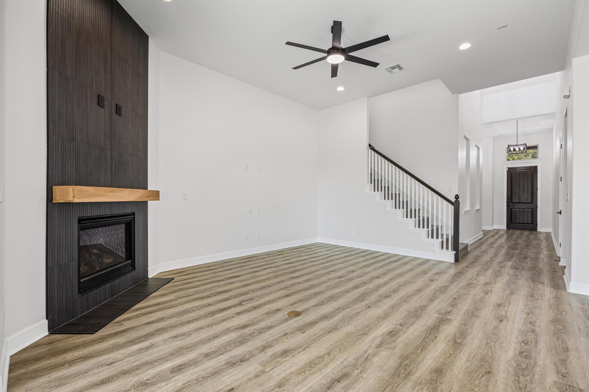 162 Topaz Cir, Dripping Springs, TX 78620