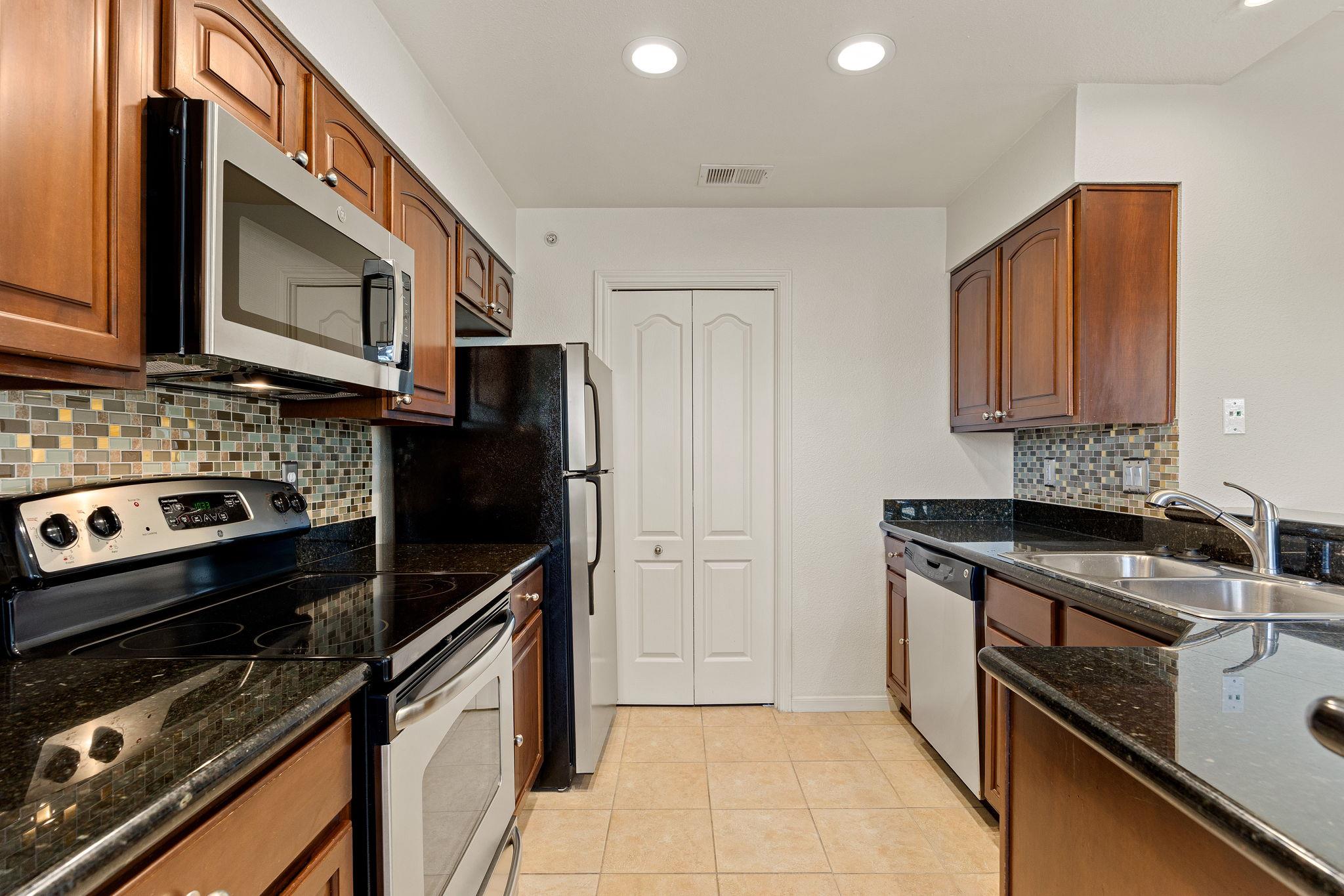 6000 Shepherd Mountain Cv # 503, Austin, TX 78730