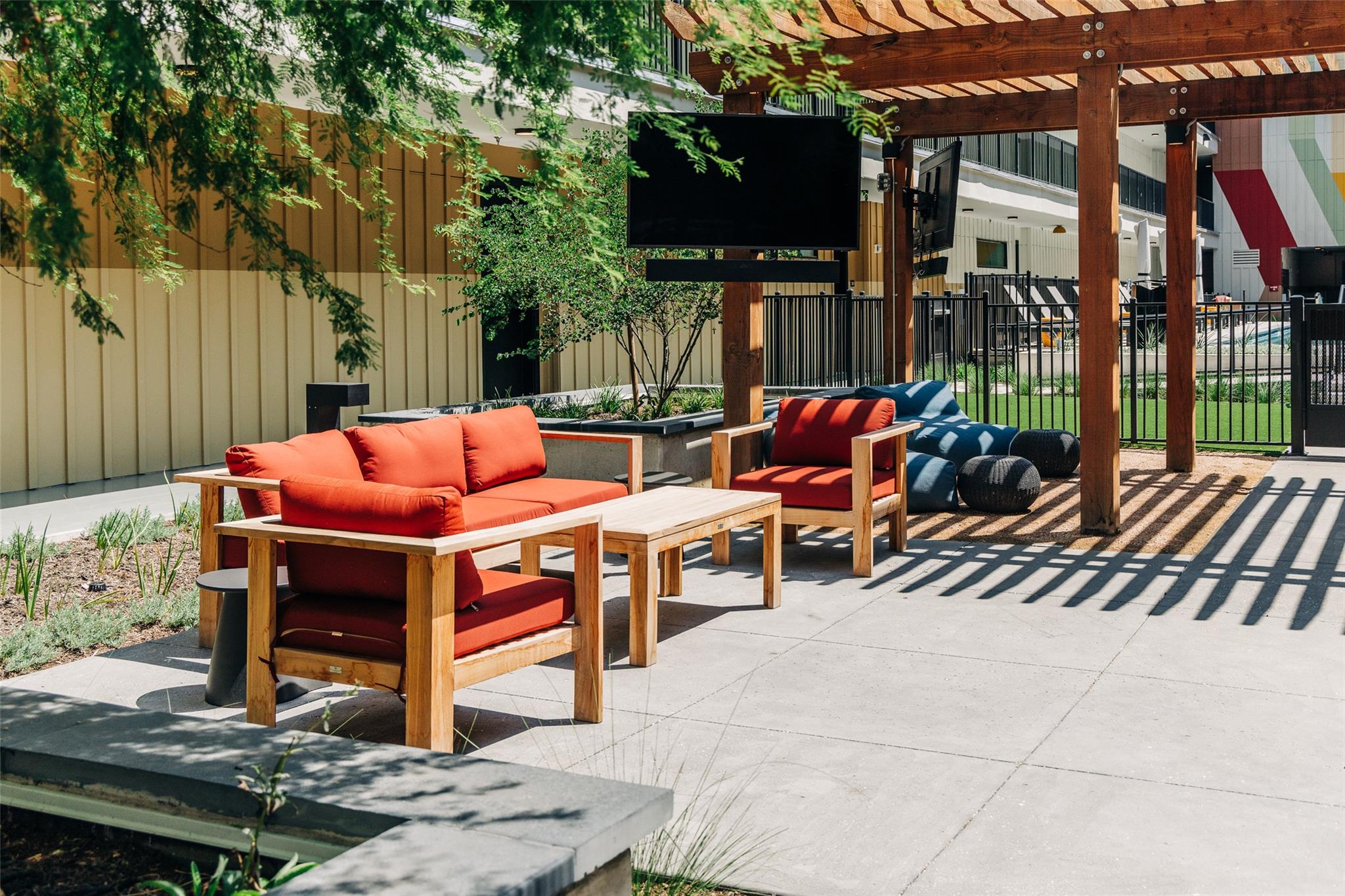 4315 S Congress Ave # 406, Austin, TX 78745