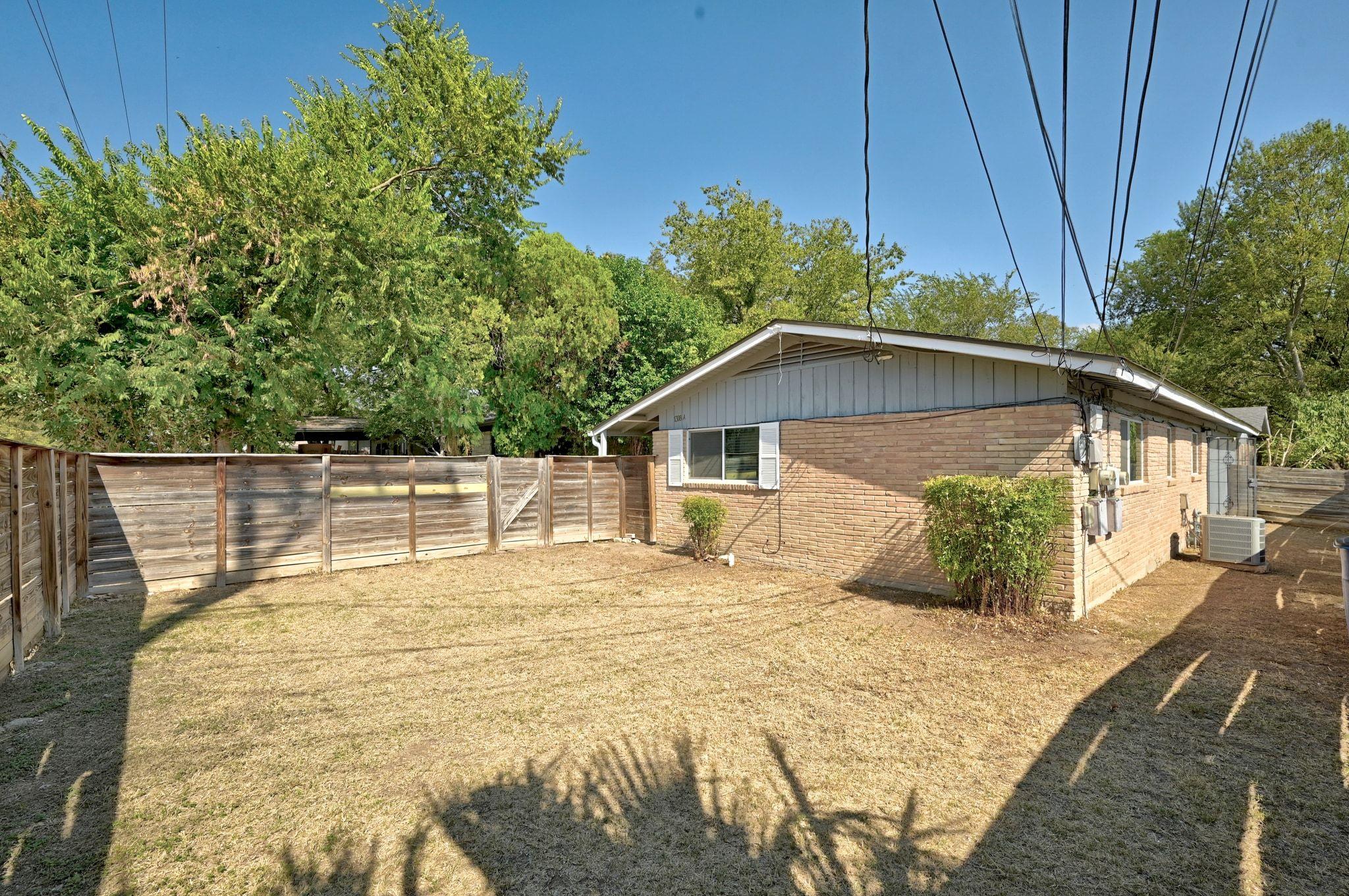 1308 E 52nd St # A and B, Austin, TX 78723