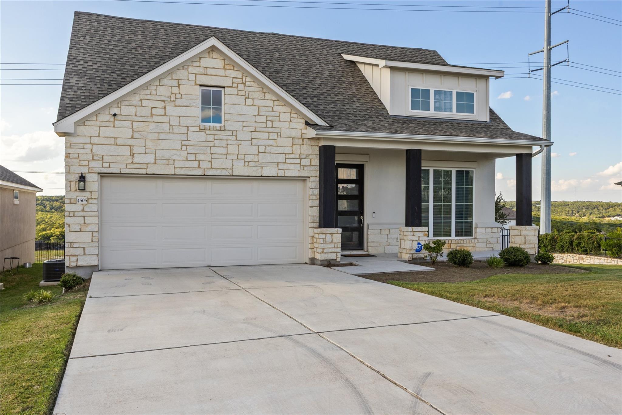 4505 Lucabella Ln, Leander, TX 78641