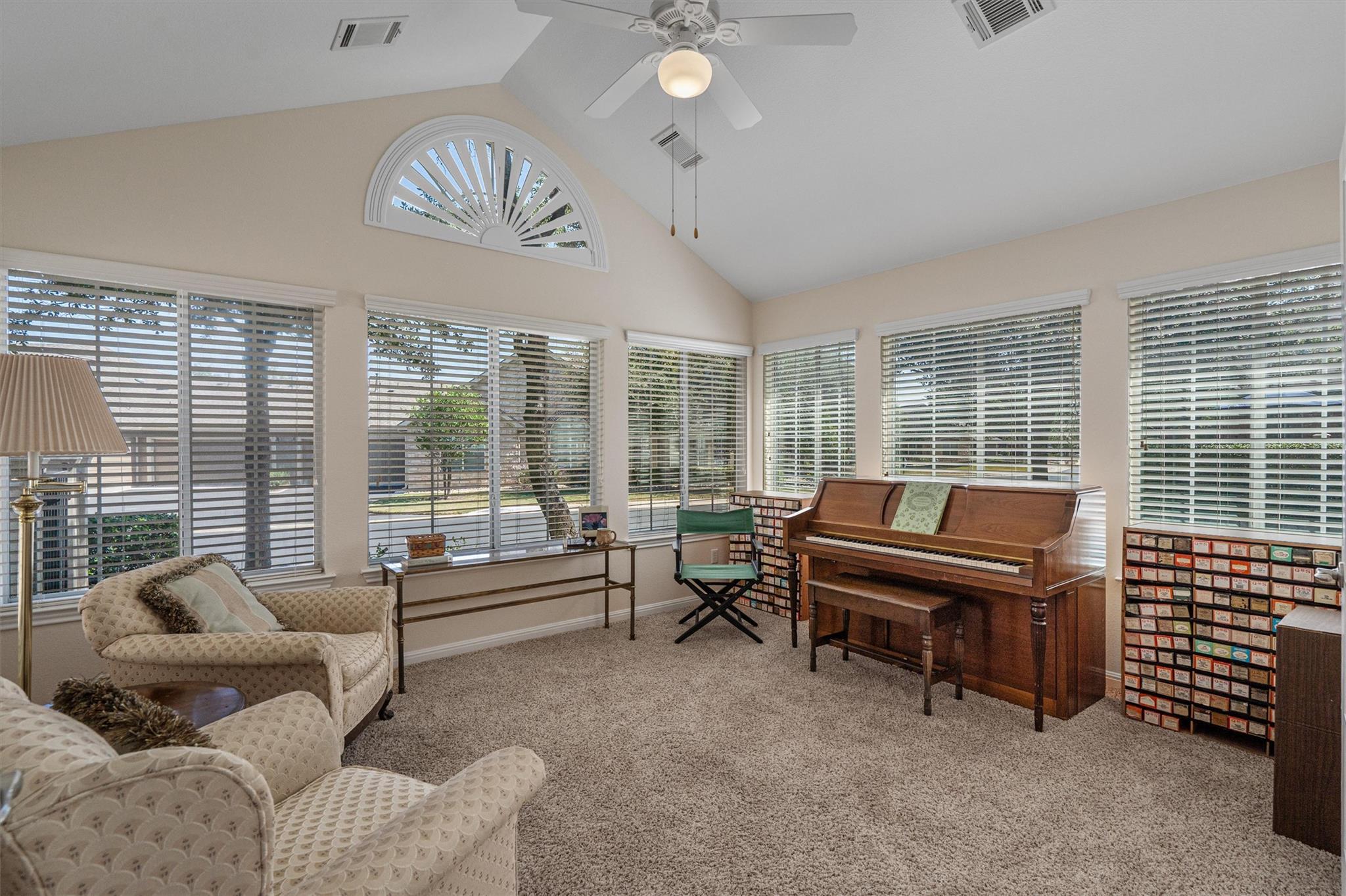 30 Wildwood Dr # 91, Georgetown, TX 78633