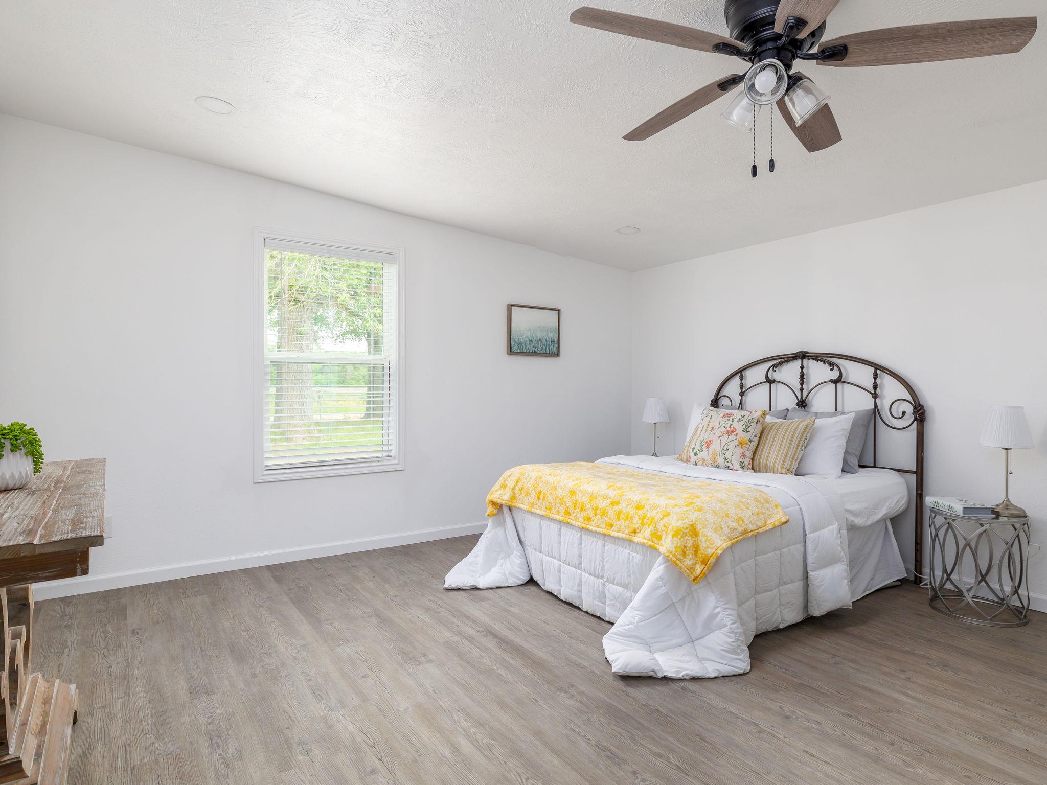 202 N Arendell, Gause, TX 77857