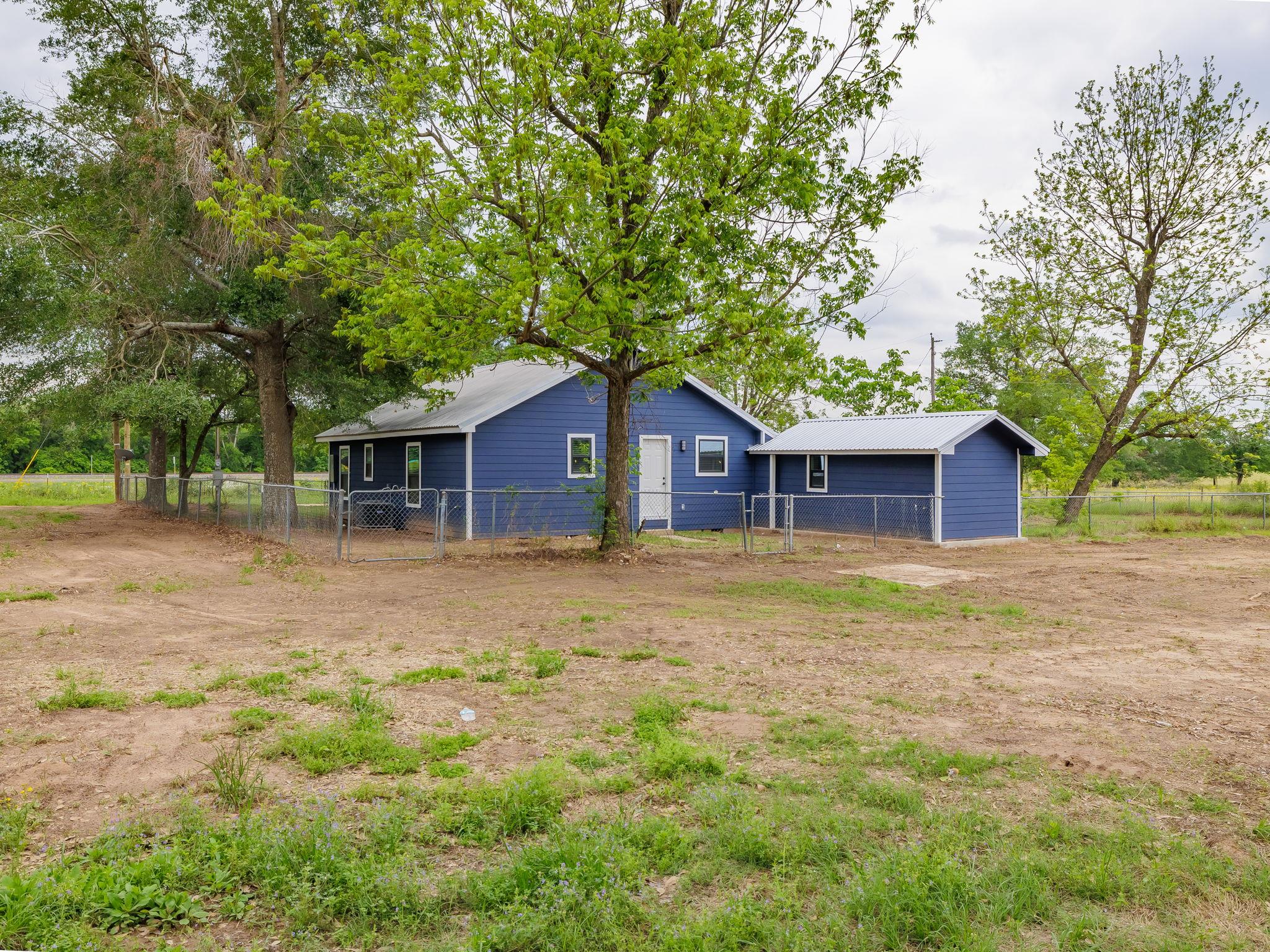 202 N Arendell, Gause, TX 77857