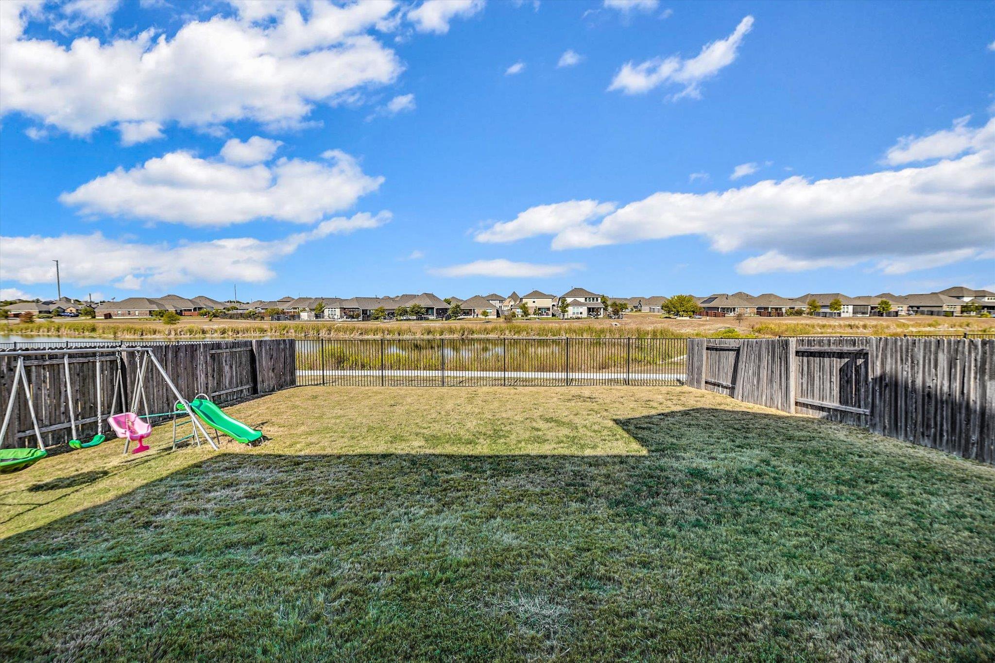 13604 Rosebud Isle, Manor, TX 78653