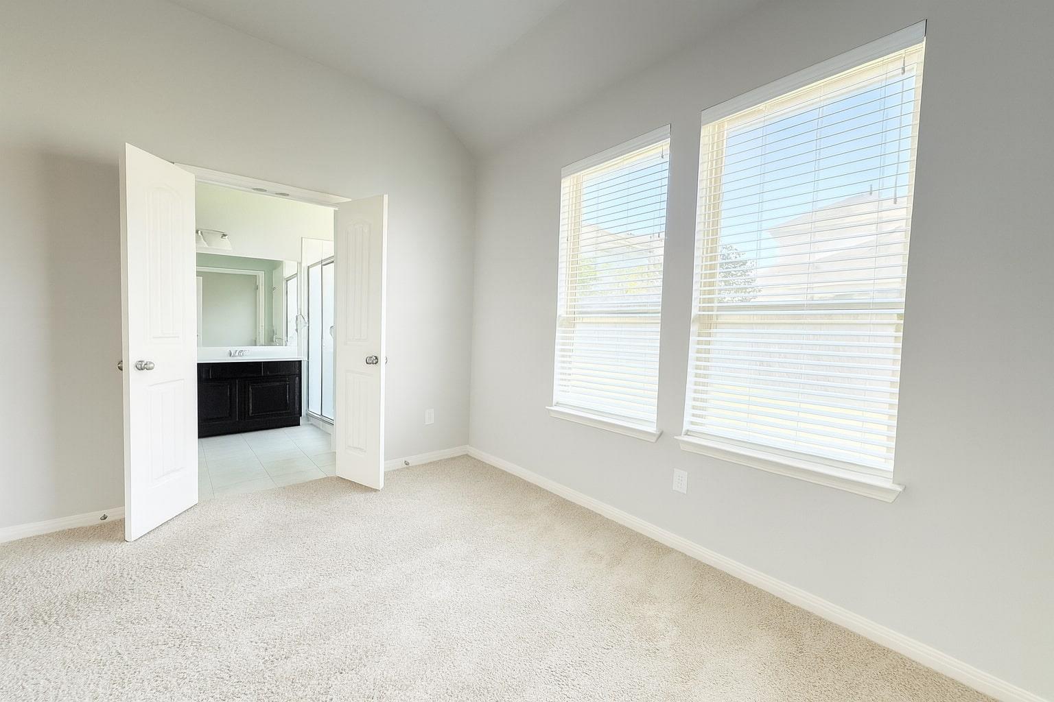 913 Centerra Hills Cir, Round Rock, TX 78665