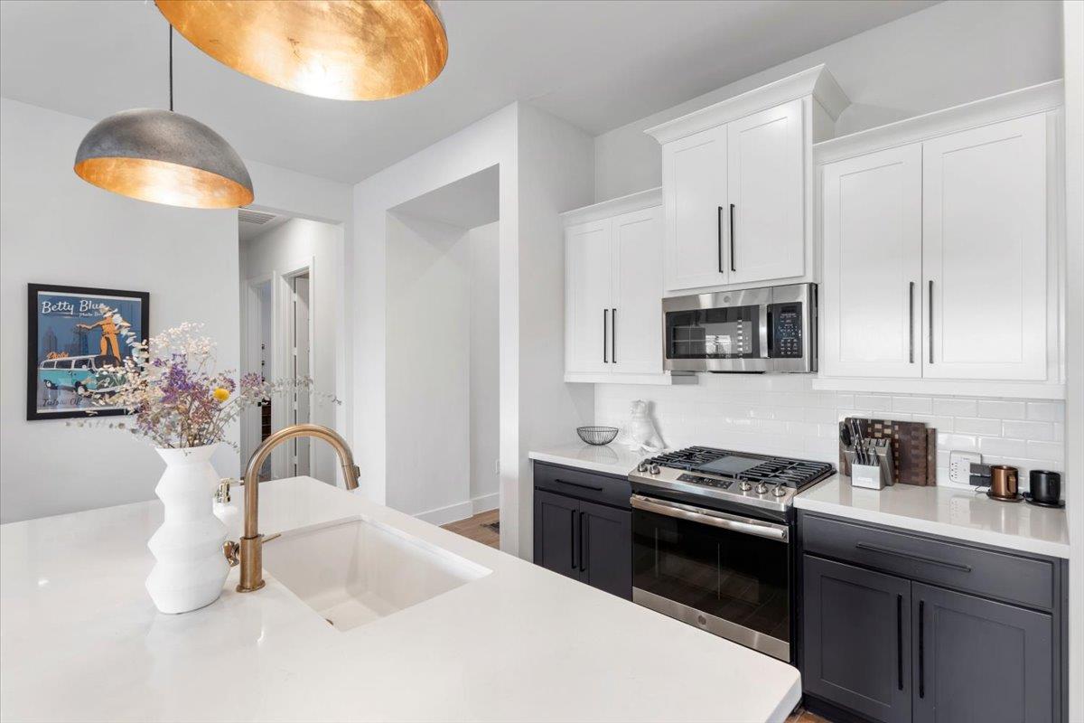 7905 Catbird Ln, Austin, TX 78744