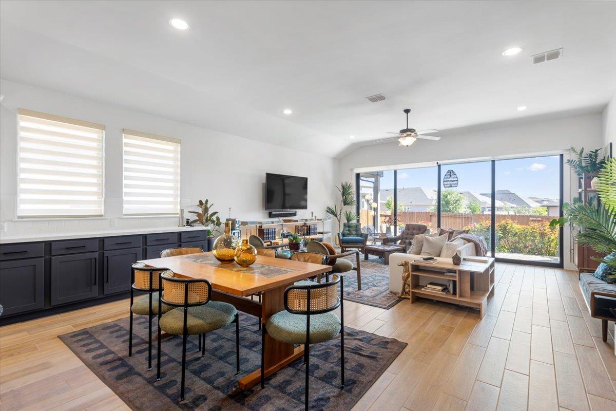 7905 Catbird Ln, Austin, TX 78744