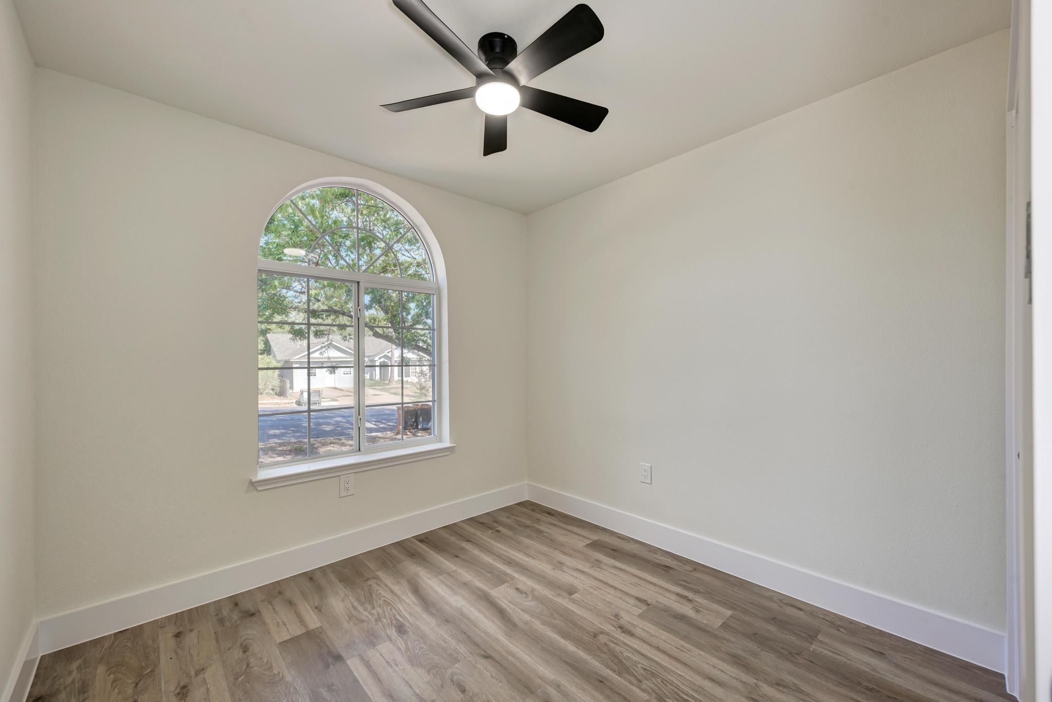 5805 Teri Rd, Austin, TX 78744