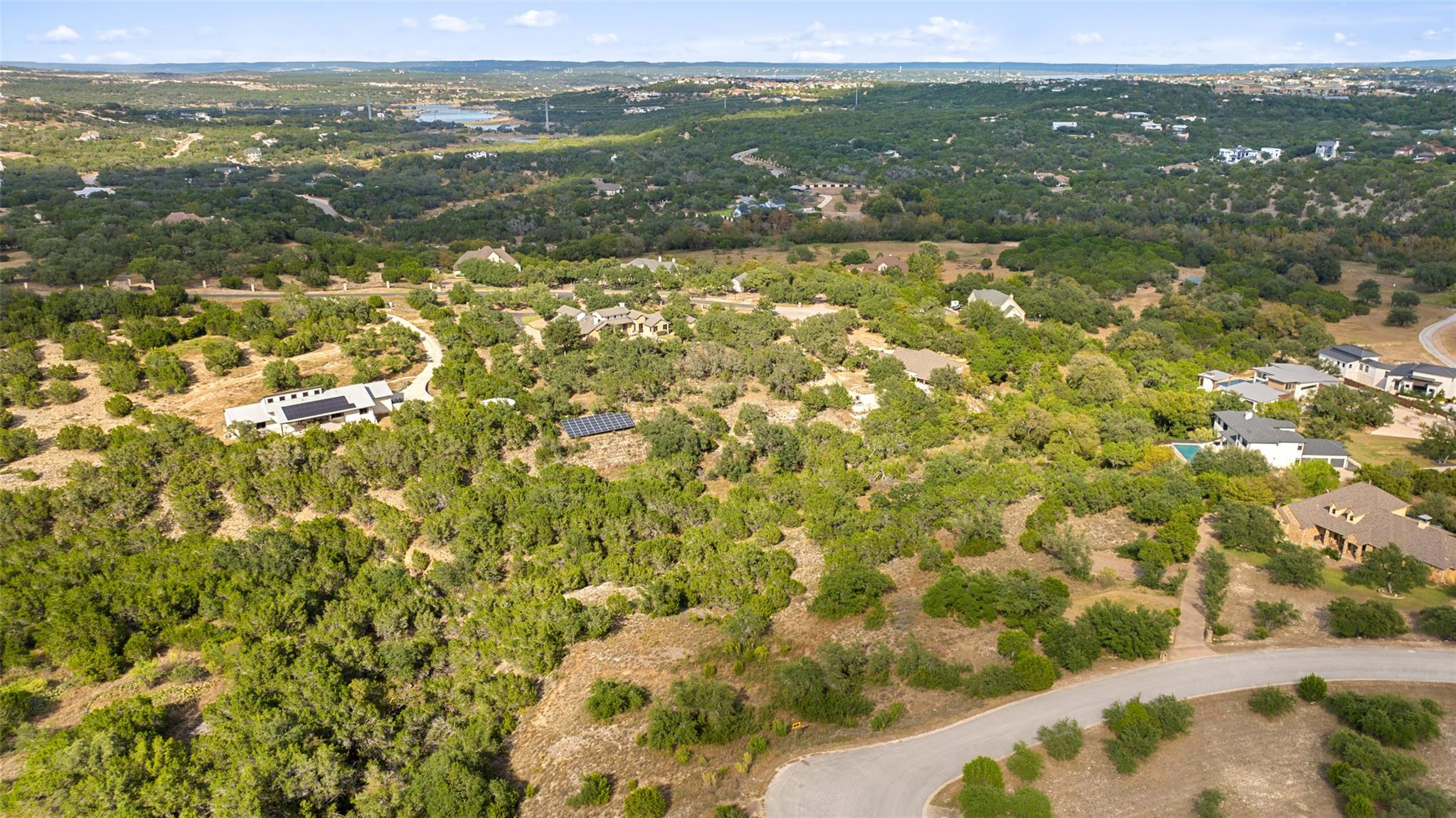 19718 Fig Bluff Ln, Spicewood, TX 78669