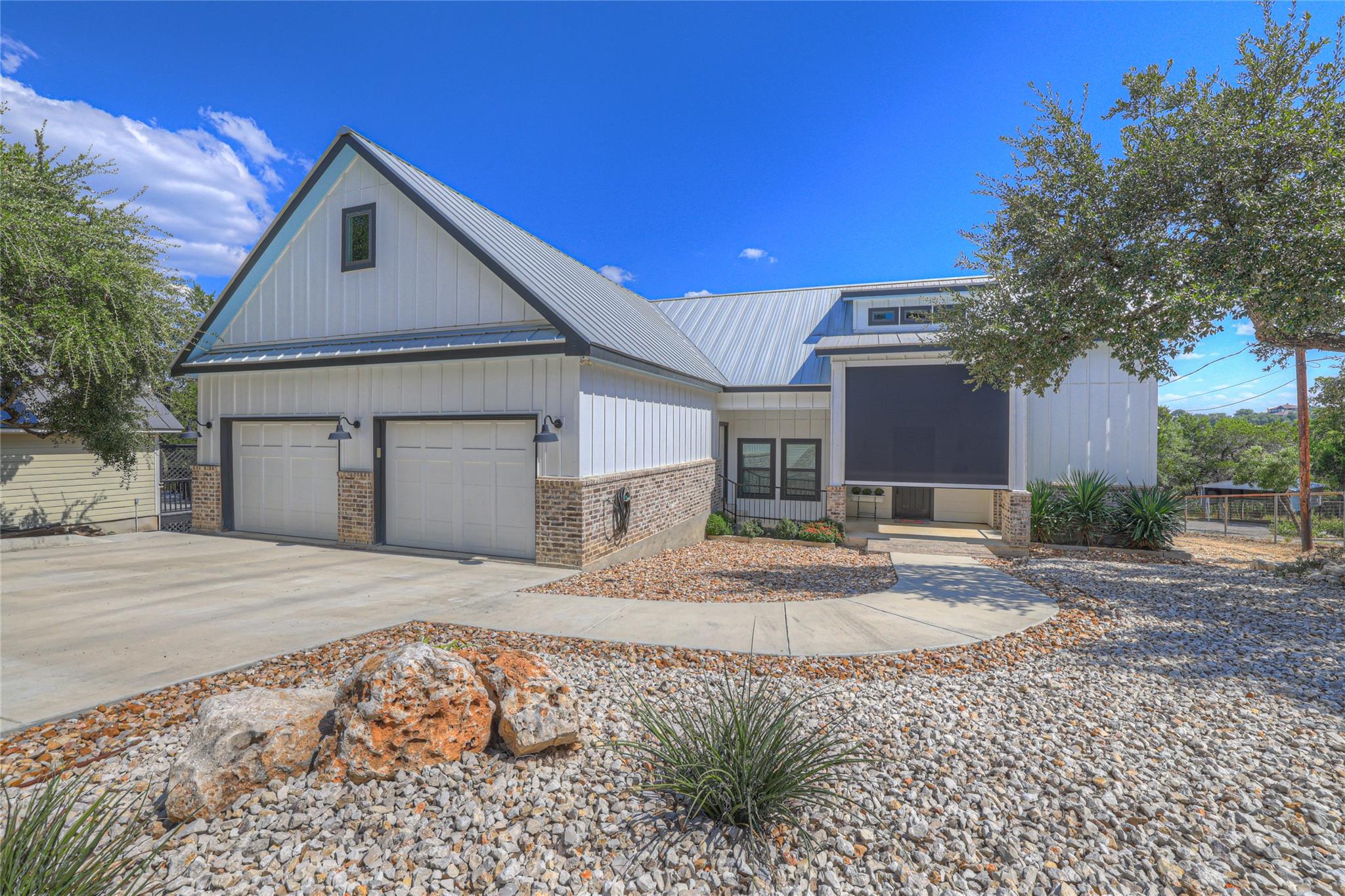 1799 Lakeside Dr W, Canyon Lake, TX 78133