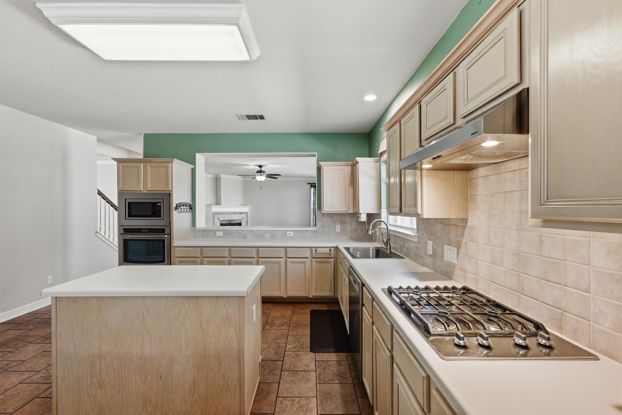 11116 Pebble Garden Ln, Austin, TX 78739