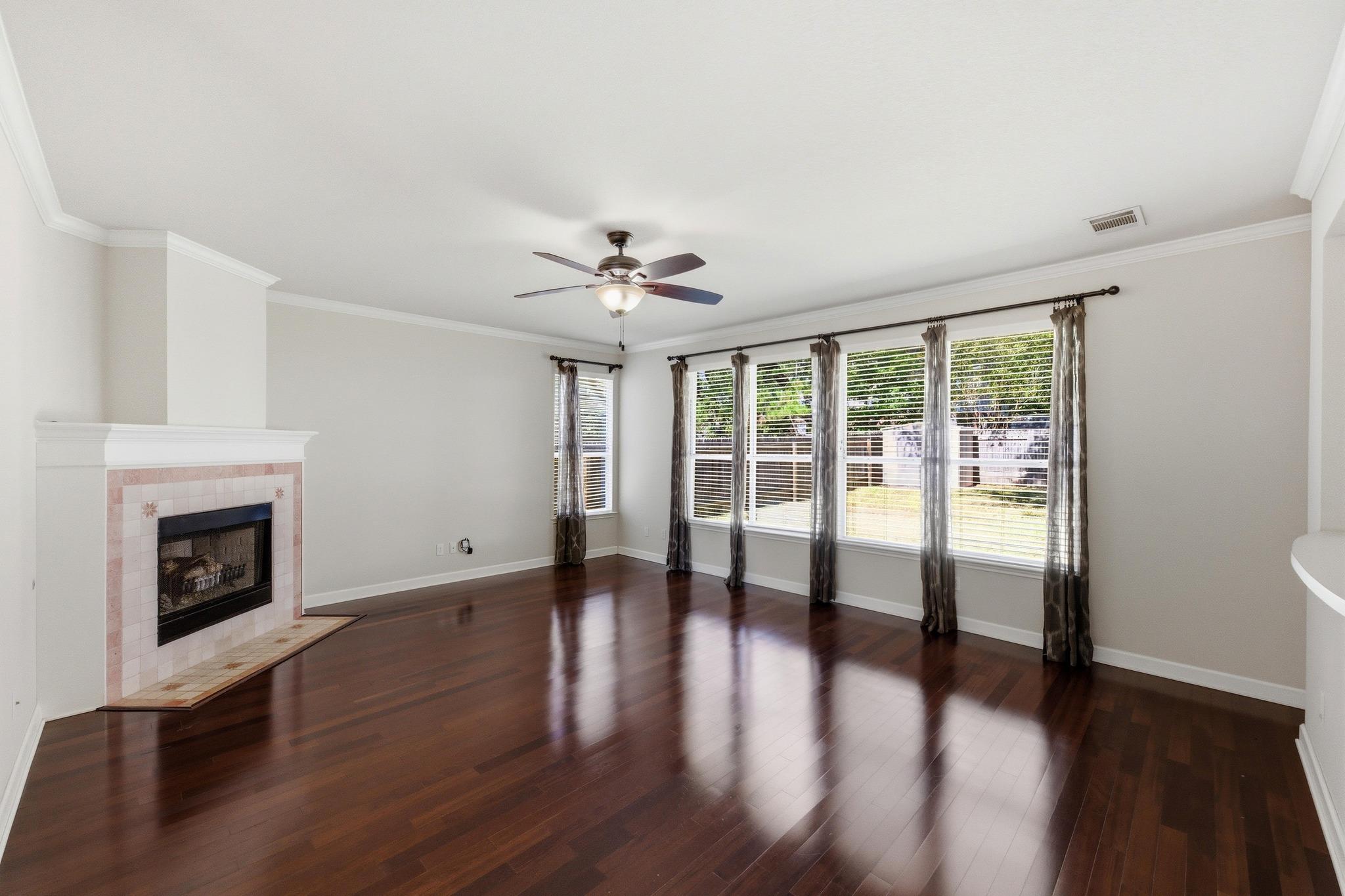 11116 Pebble Garden Ln, Austin, TX 78739