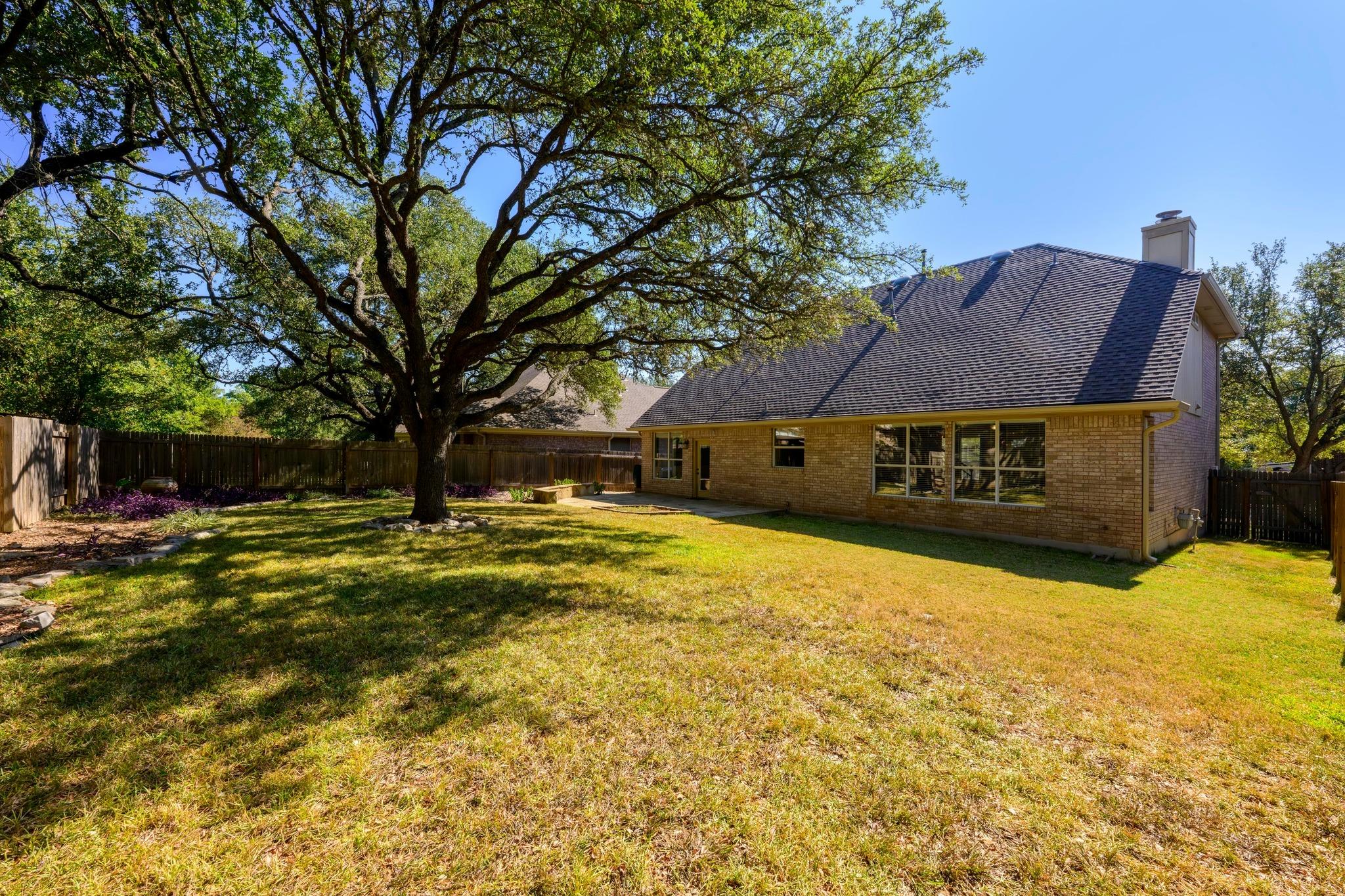 11116 Pebble Garden Ln, Austin, TX 78739