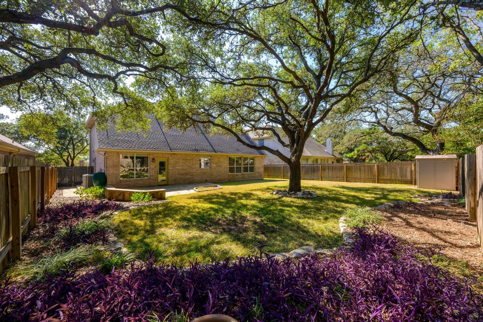 11116 Pebble Garden Ln, Austin, TX 78739