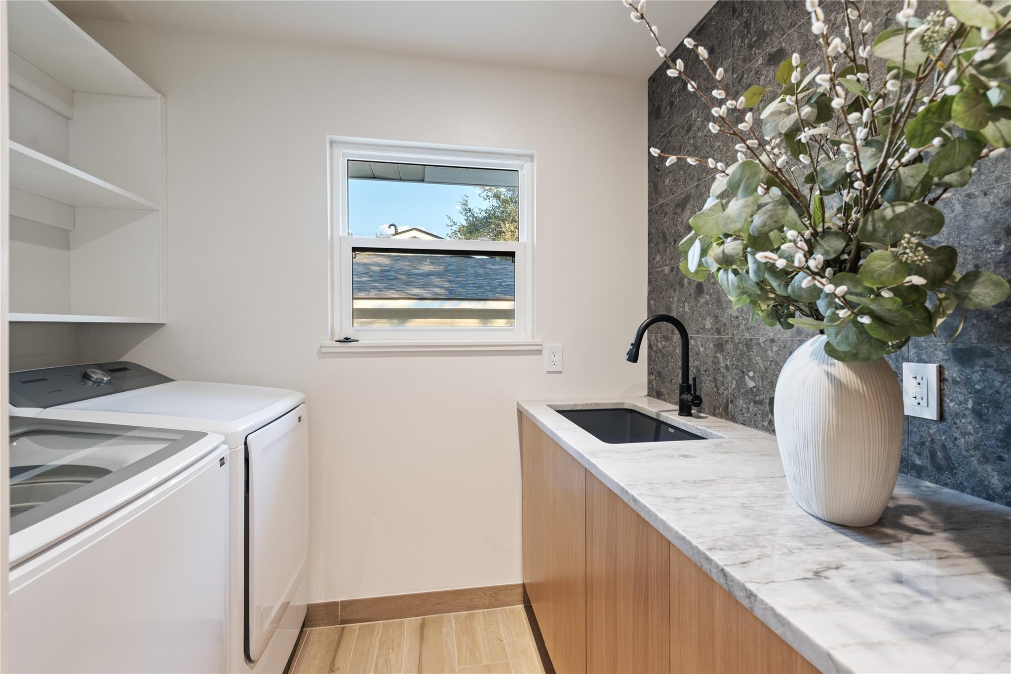 4000 Greystone Dr, Austin, TX 78731