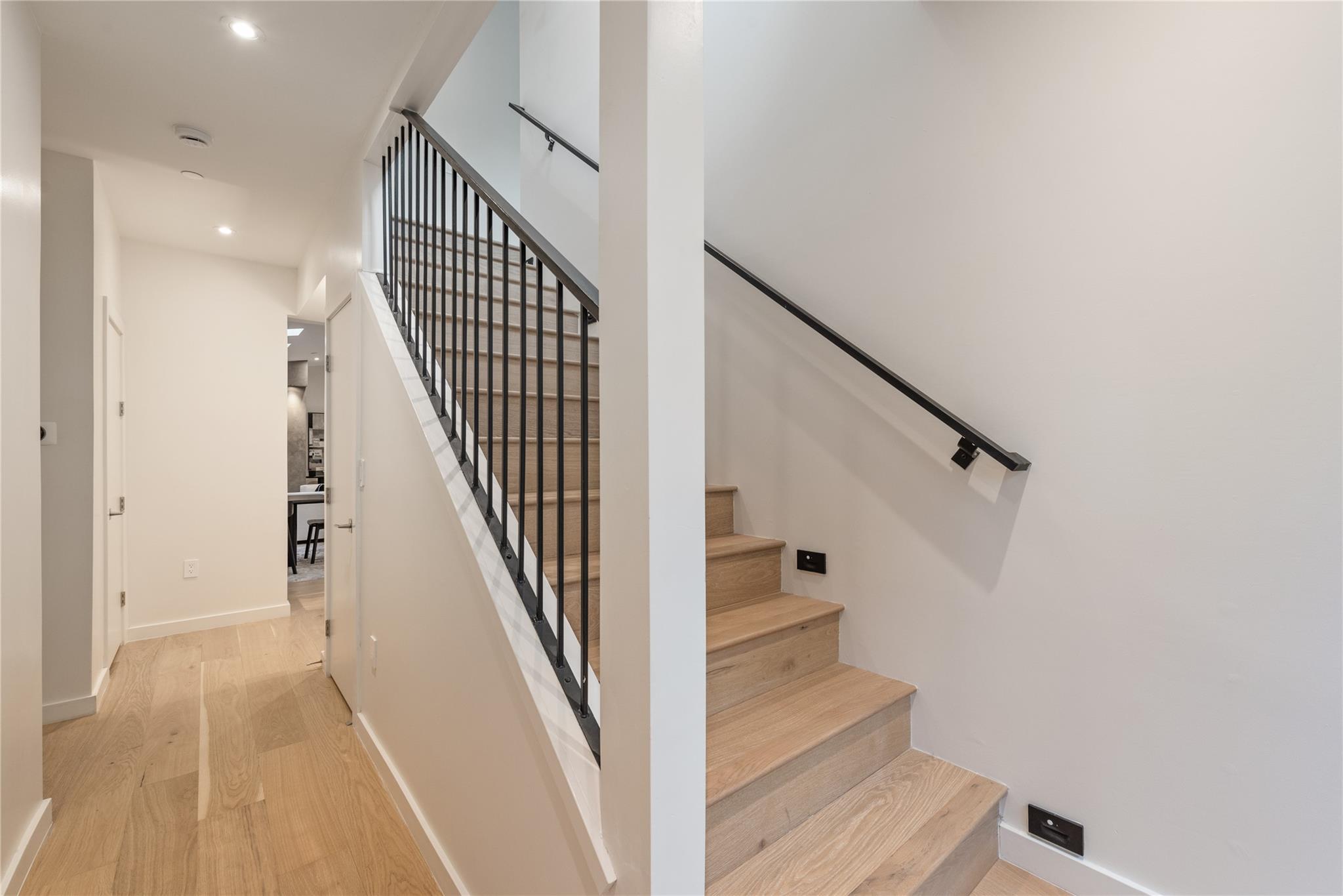 4000 Greystone Dr, Austin, TX 78731