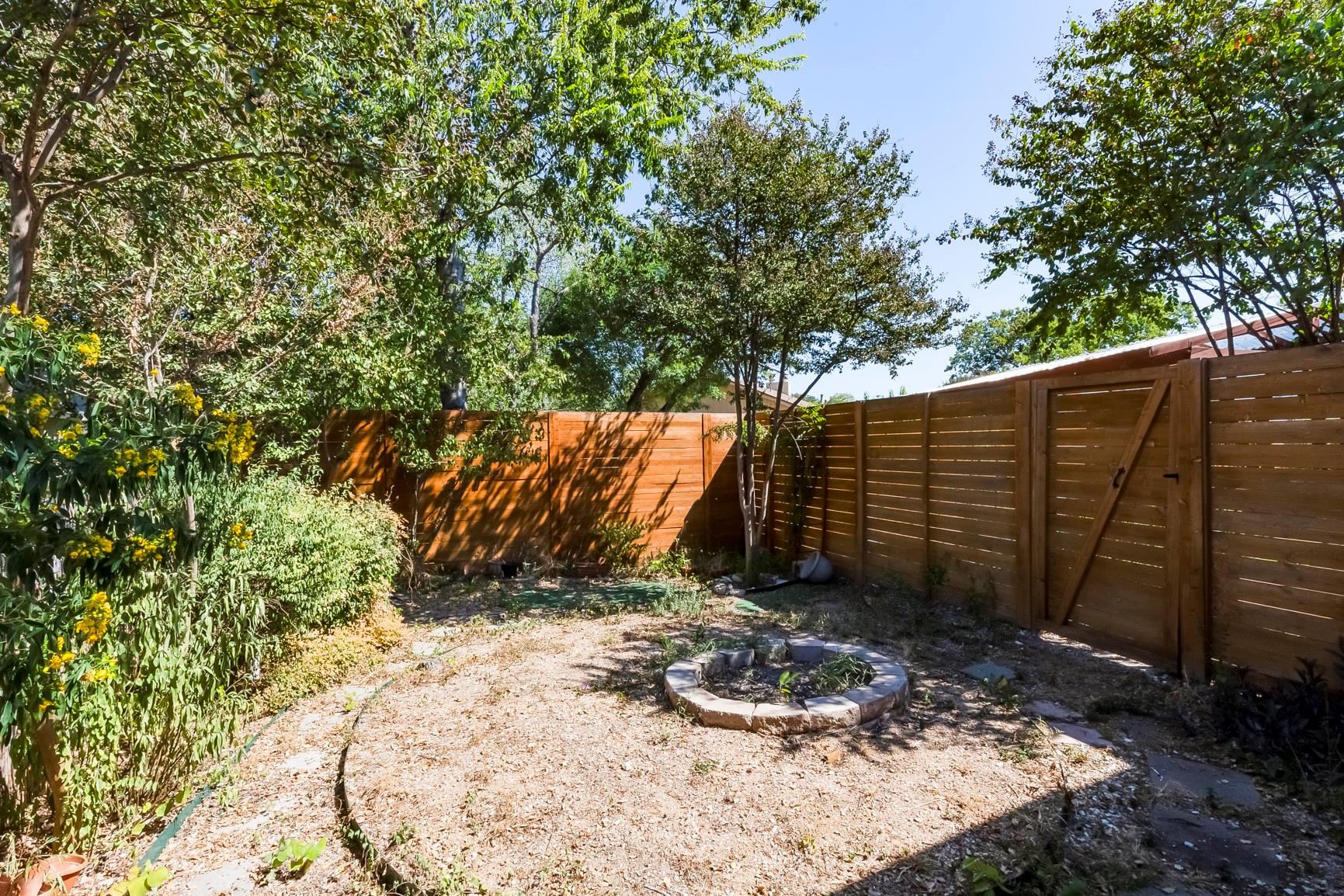 1204 Woodfield Dr # B, Austin, TX 78758