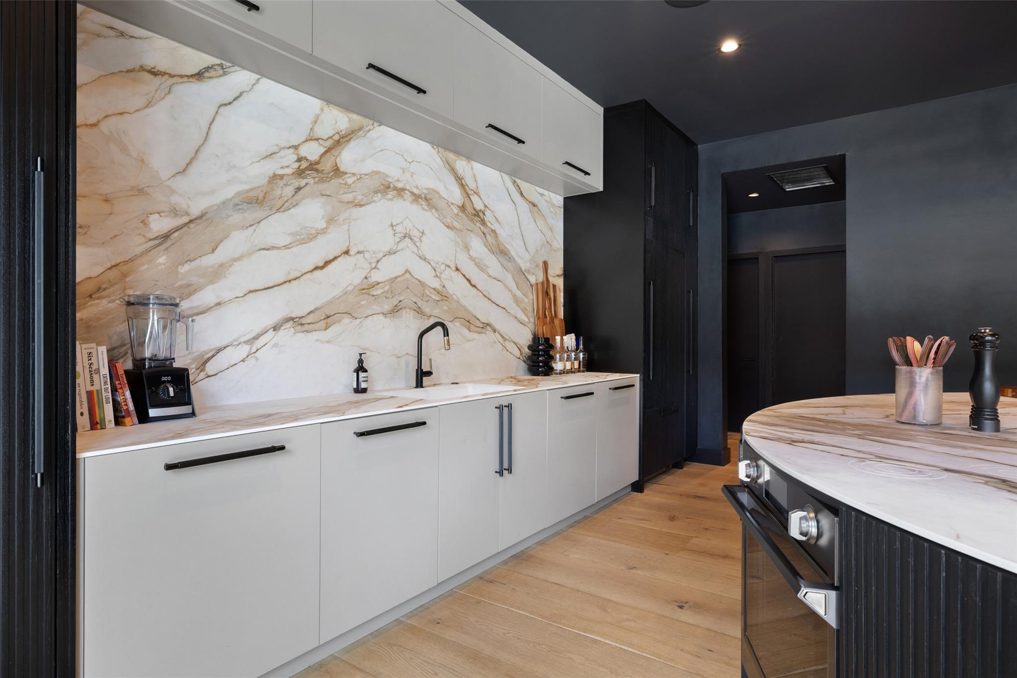 204 Westbrook Dr, Austin, TX 78746