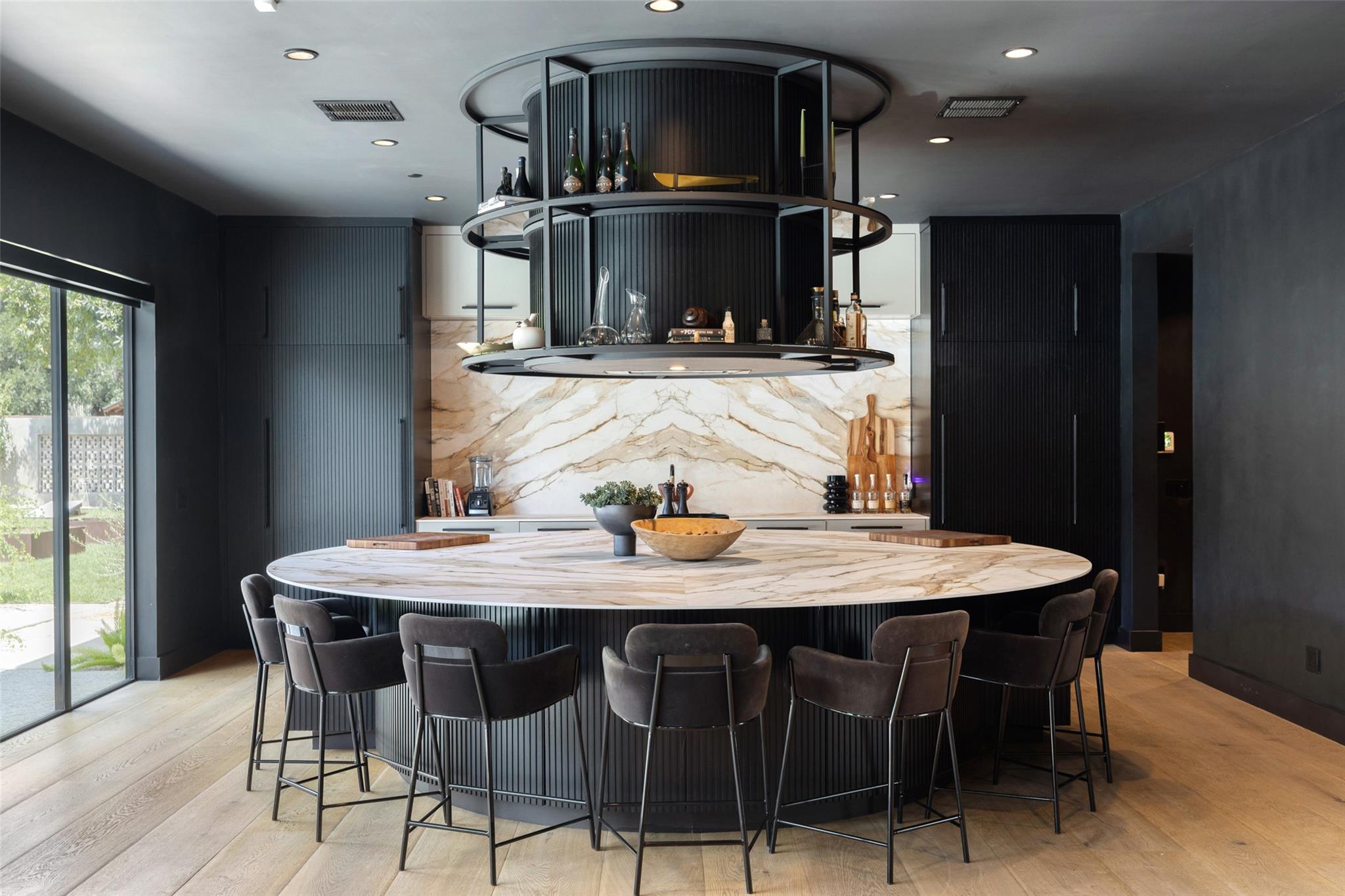 204 Westbrook Dr, Austin, TX 78746