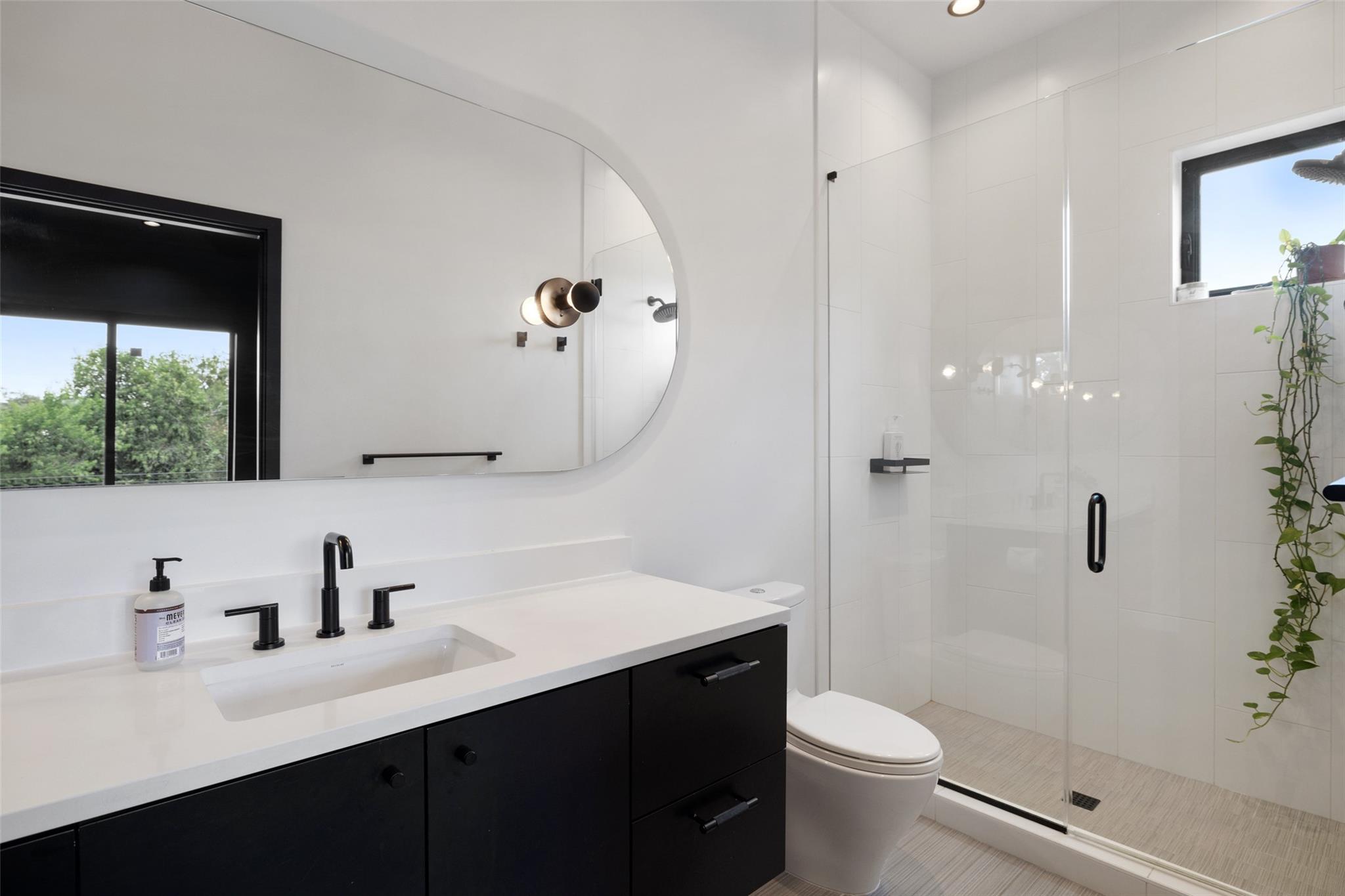 204 Westbrook Dr, Austin, TX 78746