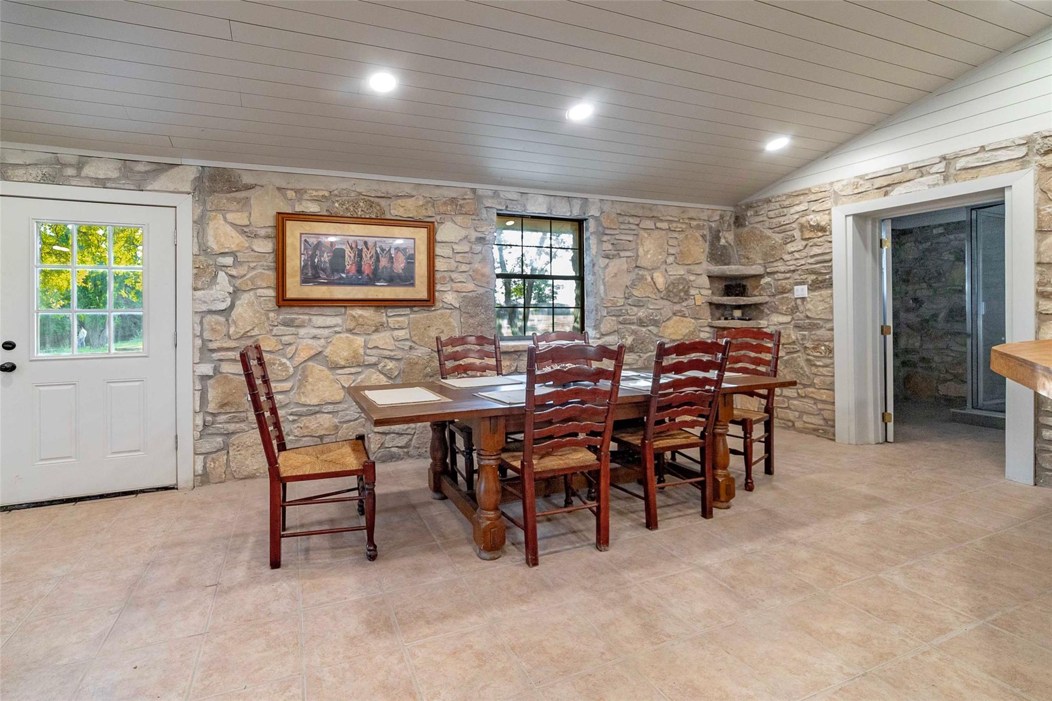 6415 County Road 3420, Lampasas, TX 76550