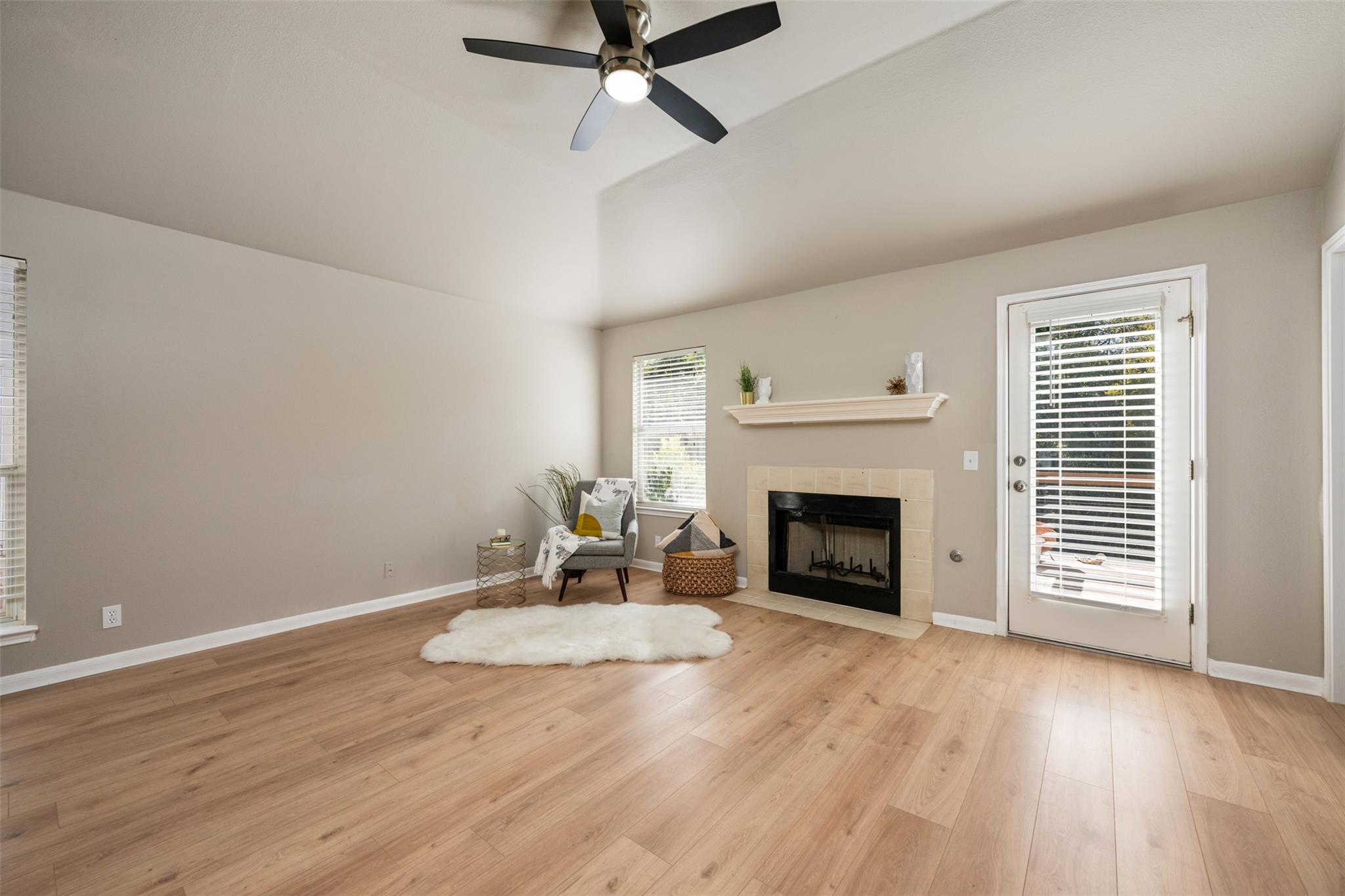 9108 Wellesley Dr, Austin, TX 78754