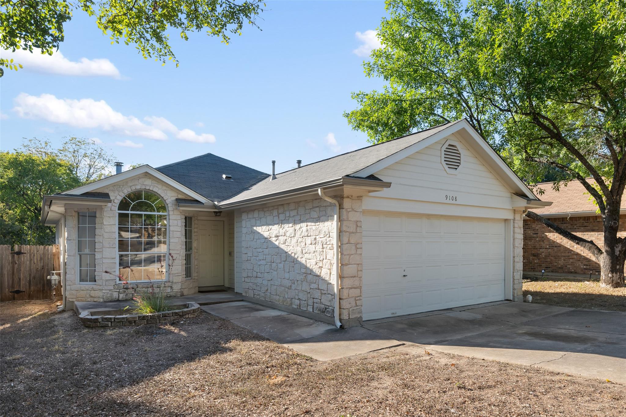 9108 Wellesley Dr, Austin, TX 78754