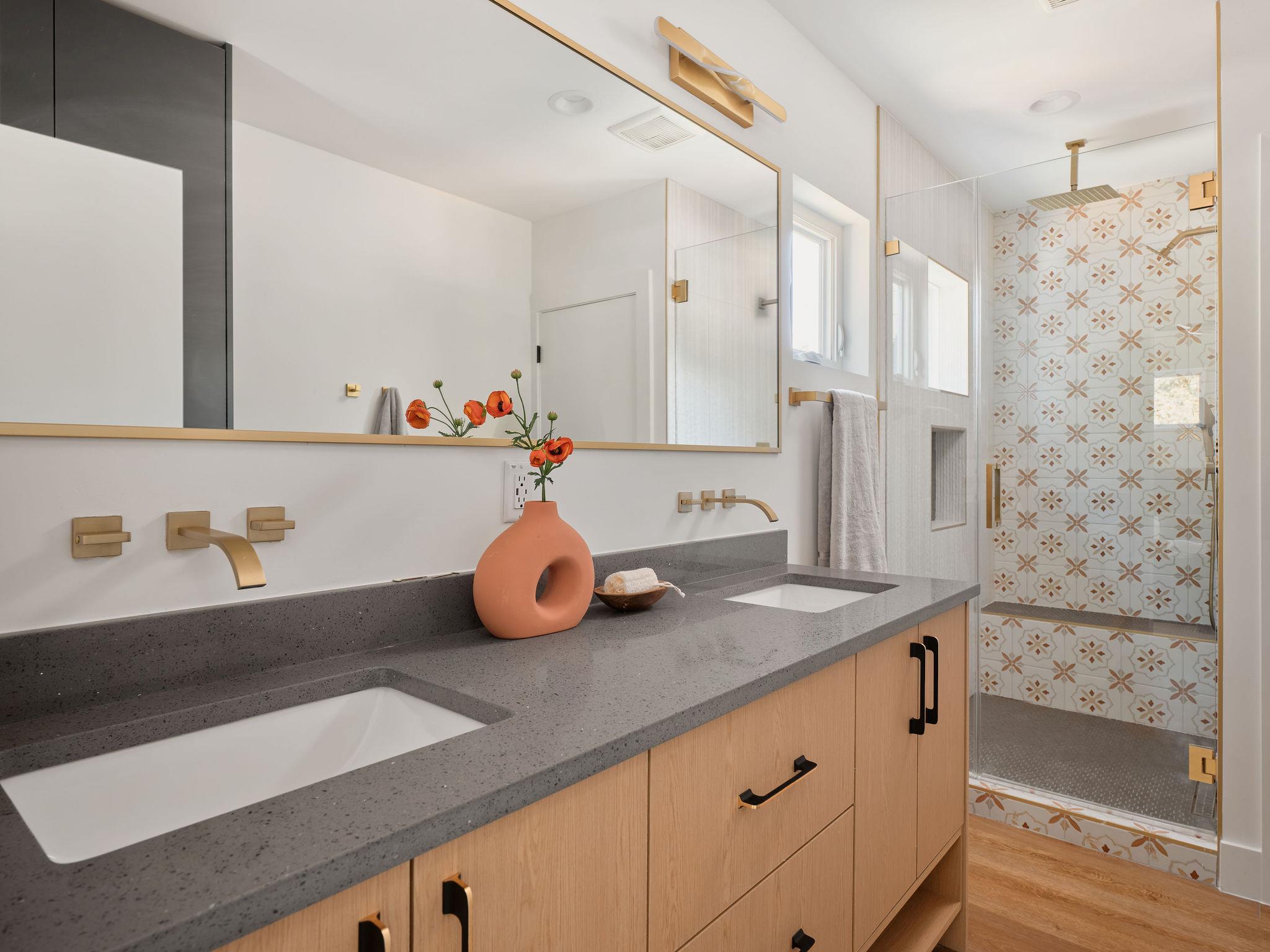 3307 Kay St # 1, Austin, TX 78702