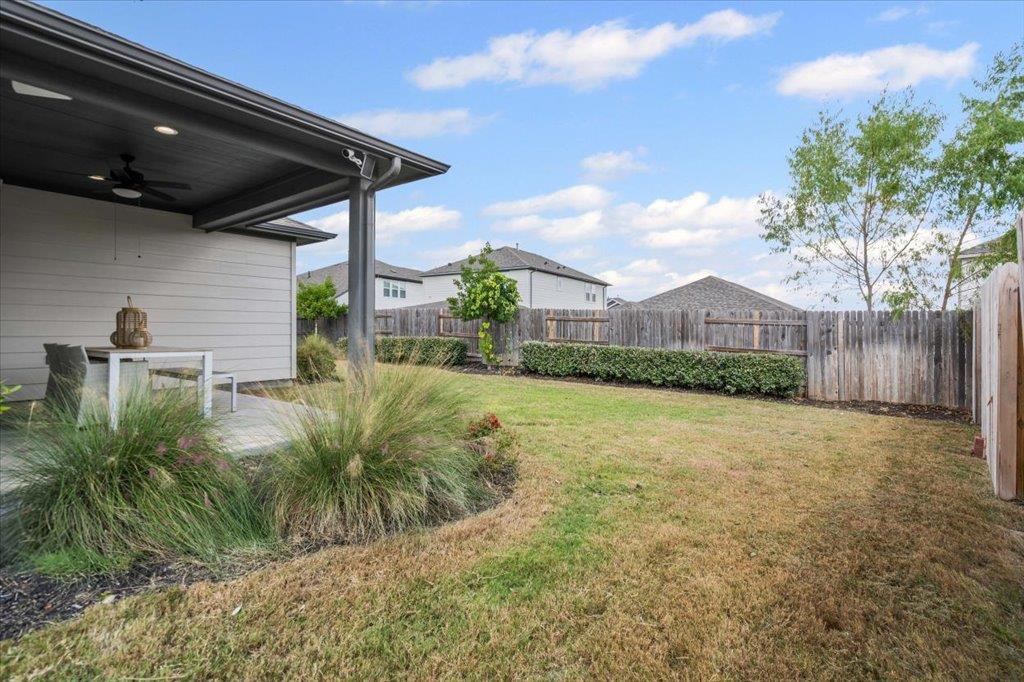 6508 Velvet Leaf Ln, Buda, TX 78610