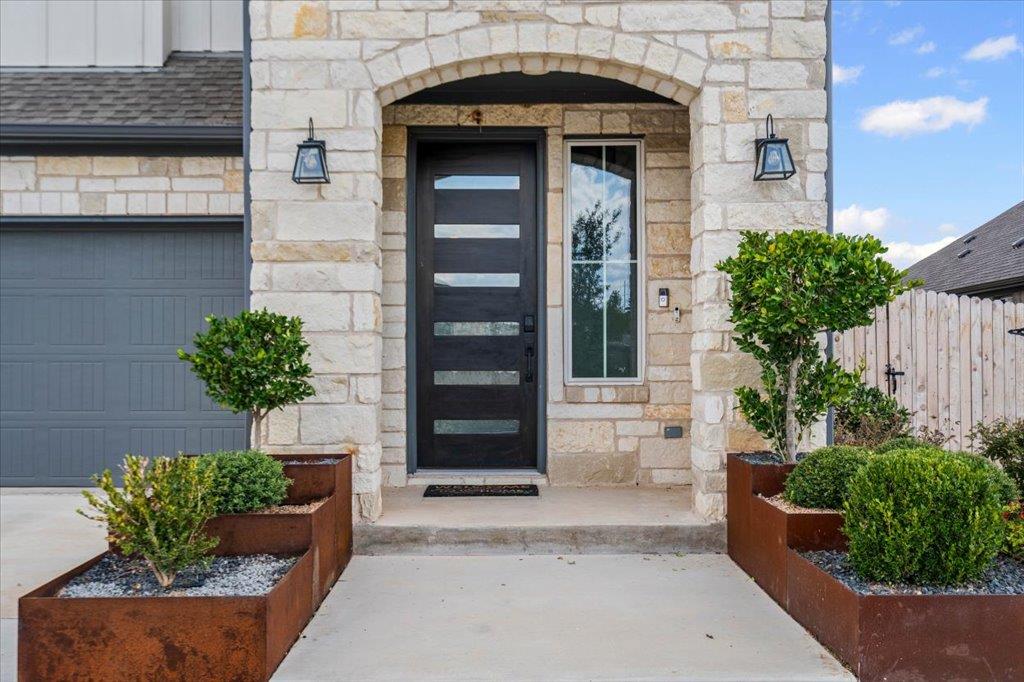 6508 Velvet Leaf Ln, Buda, TX 78610