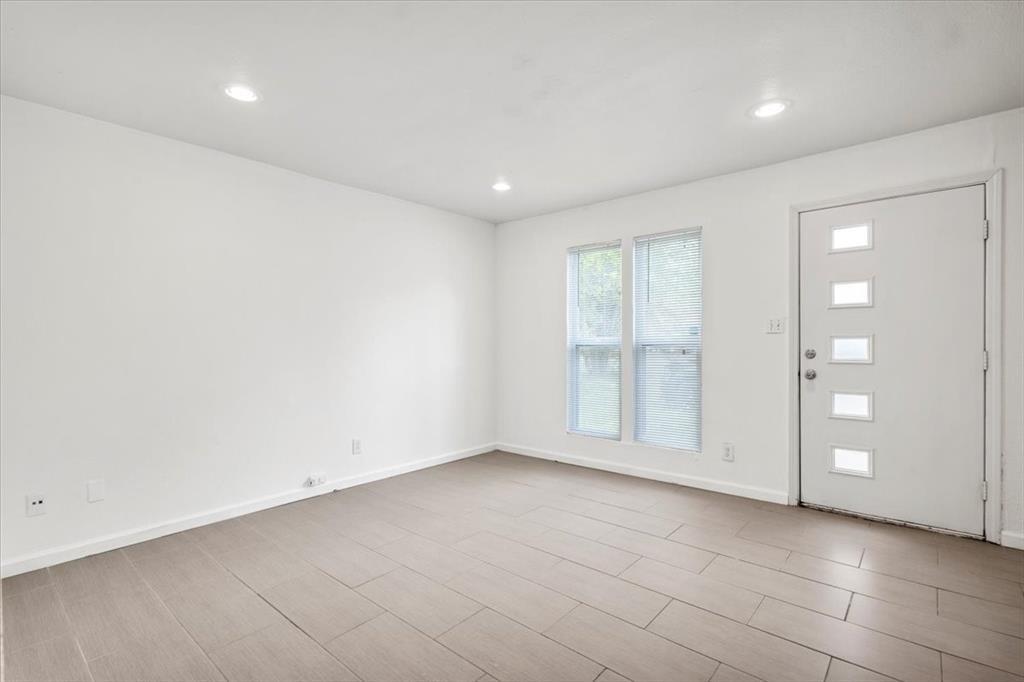 3464 Willowrun Dr # B, Austin, TX 78704