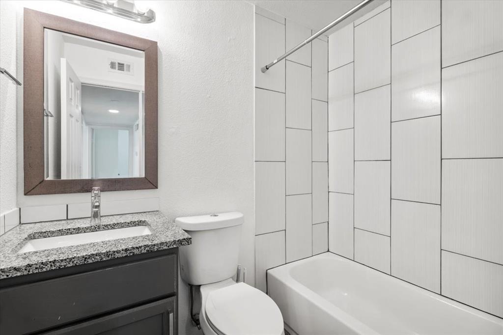 3464 Willowrun Dr # B, Austin, TX 78704